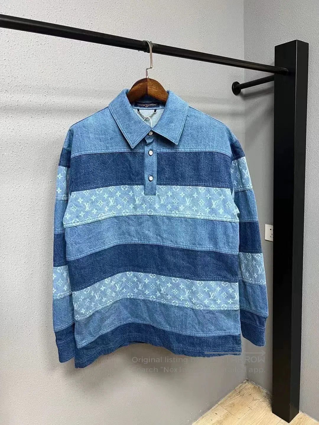 Louis Vuitton Louis Vuitton Blue Logo Stripe Denim Jacket. Size XS / US 0-2 / IT 36-38 - 1 Thumbnail