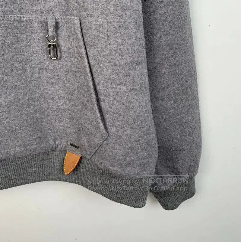 Louis Vuitton Louis Vuitton Gray Wool Hoodie for Men . Size US S / EU 44-46 / 1 - 4 Thumbnail
