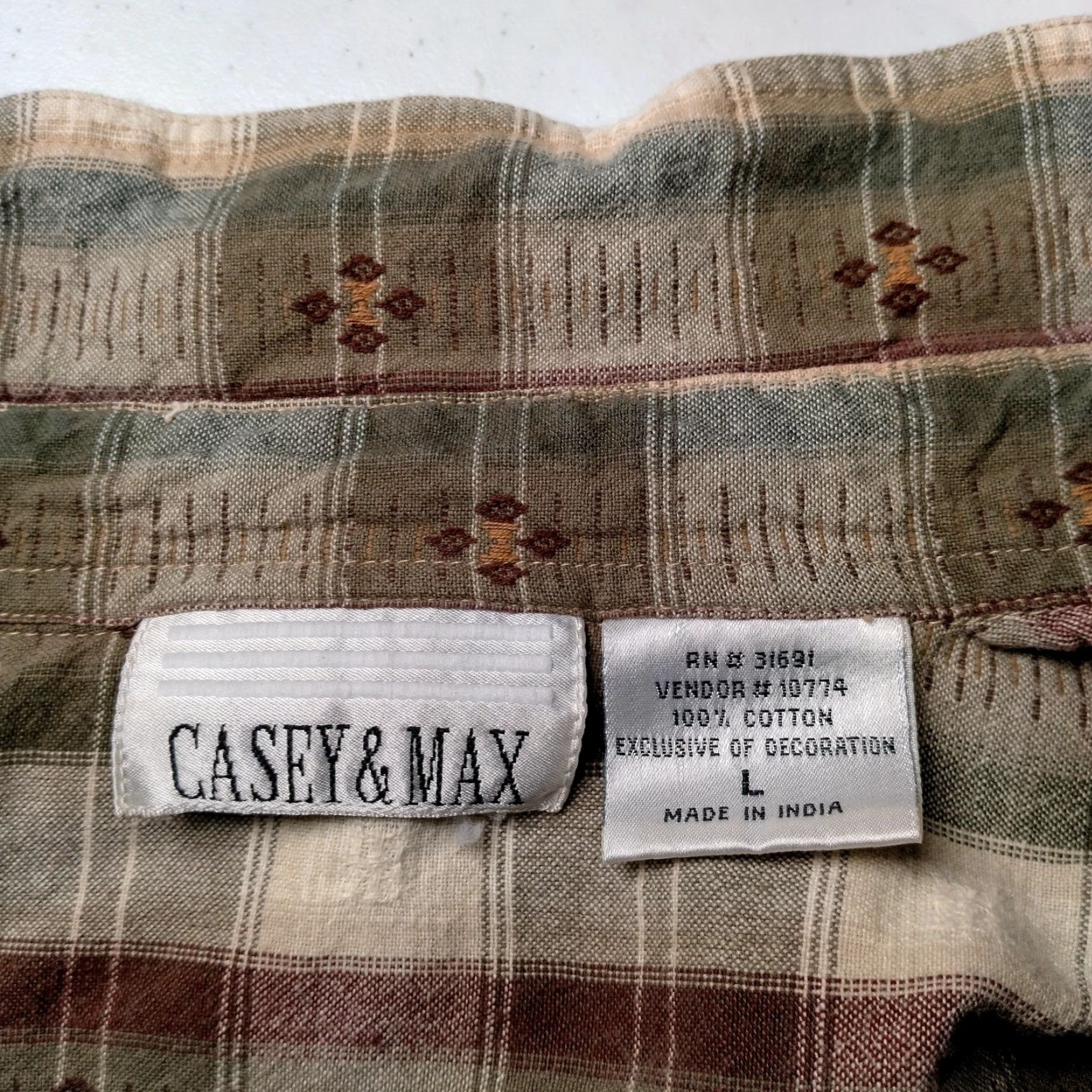 Vintage VINTAGE Casey & Max Blouse Women L Brown Plaid Embroidered Leaf Autumn Casual Size L / US 10 / IT 46 - 7 Thumbnail