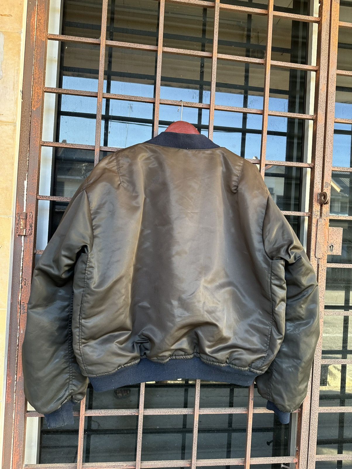 Vintage 👹Vintage Sun Faded MA-1 Man Intermediate Bomber Jacket Size US L / EU 52-54 / 3 - 9 Thumbnail