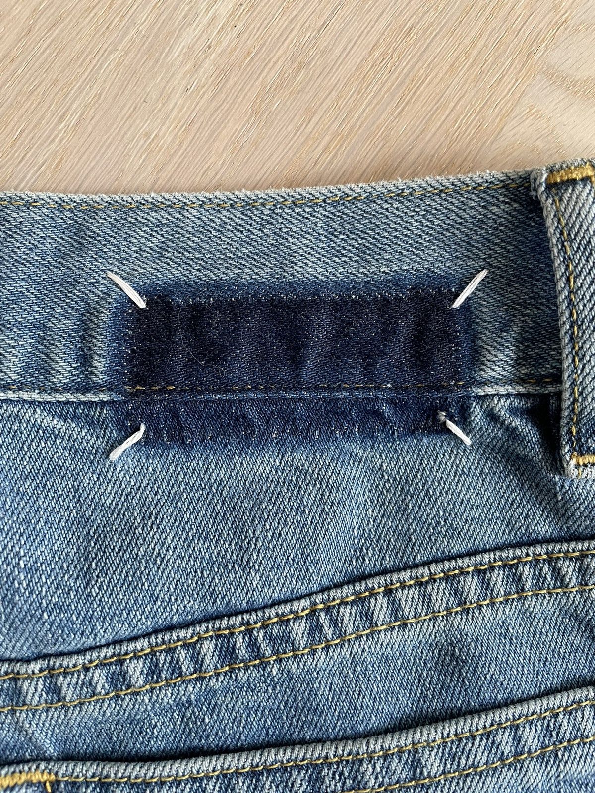 Maison Margiela Maison Margiela Raw Hem Denim Blue Washed Jeans sz 28 Size US 28 / EU 44 - 3 Thumbnail
