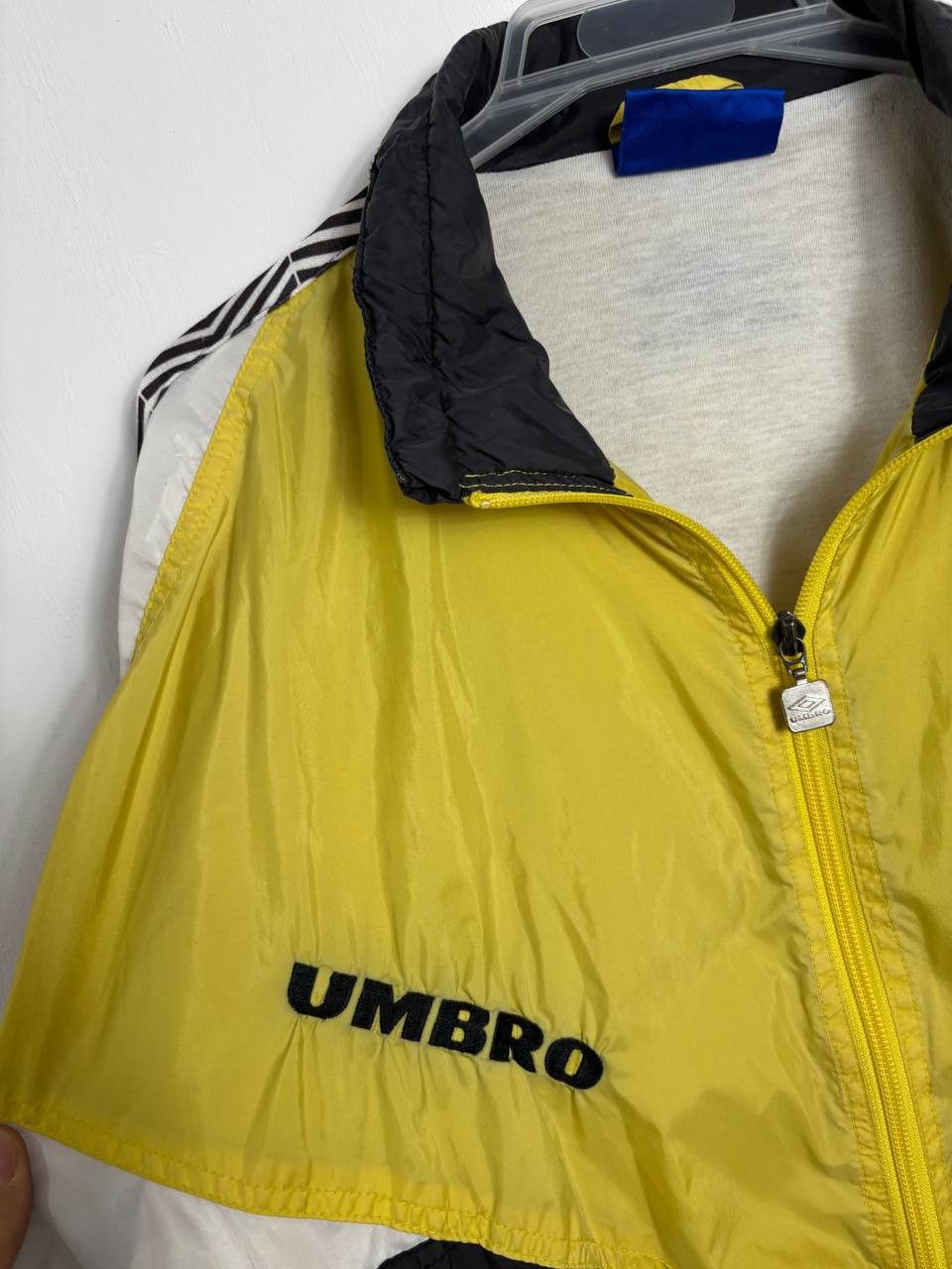 Umbro 🇯🇵 Umbro Japan Vintage Track Jacket 90s Size US XL / EU 56 / 4 - 11 Thumbnail