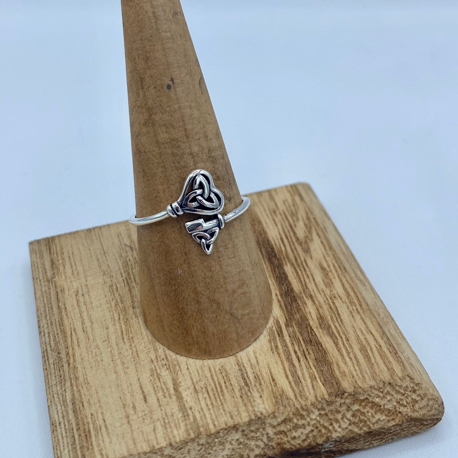 The Unbranded Brand Celtic Key Sterling Silver Ring Size ONE SIZE - 4 Thumbnail