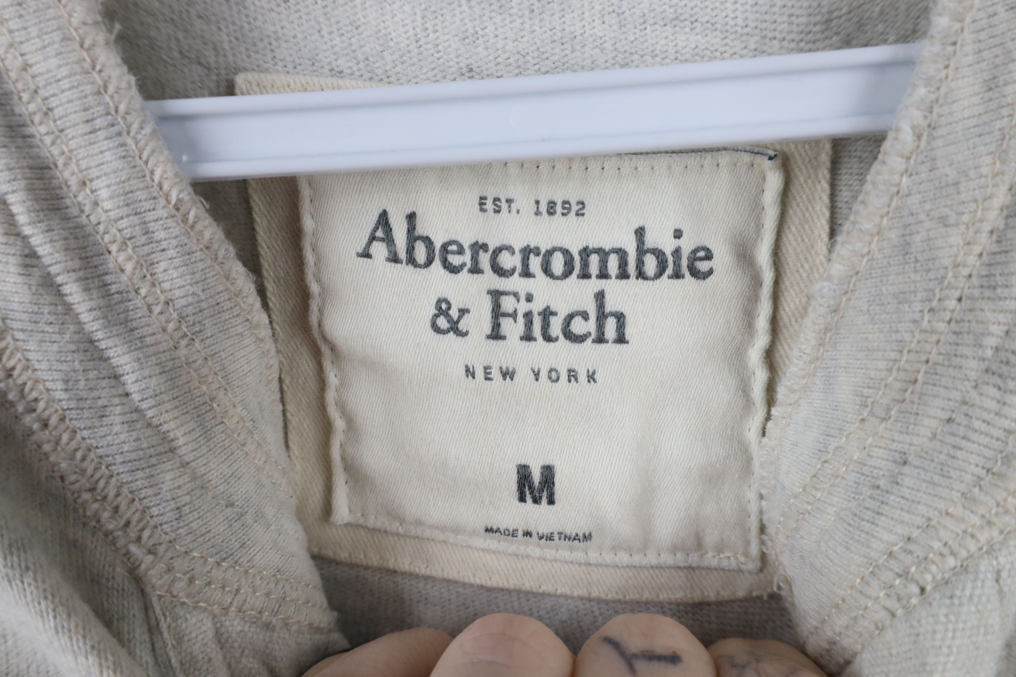 Abercrombie & Fitch Vintage Abercrombie & Fitch Long Sleeve Henley T-Shirt Size US M / EU 48-50 / 2 - 7 Thumbnail