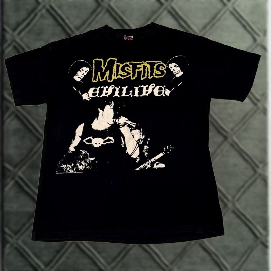 Vintage VINTAGE Chaser Shirt Mens Large Black Glenn Danzig Misfits Horror Punk Y2K 2000s Samhain Misfits Graphic Print Band Rock USA Size US L / EU 52-54 / 3 - 1 Thumbnail