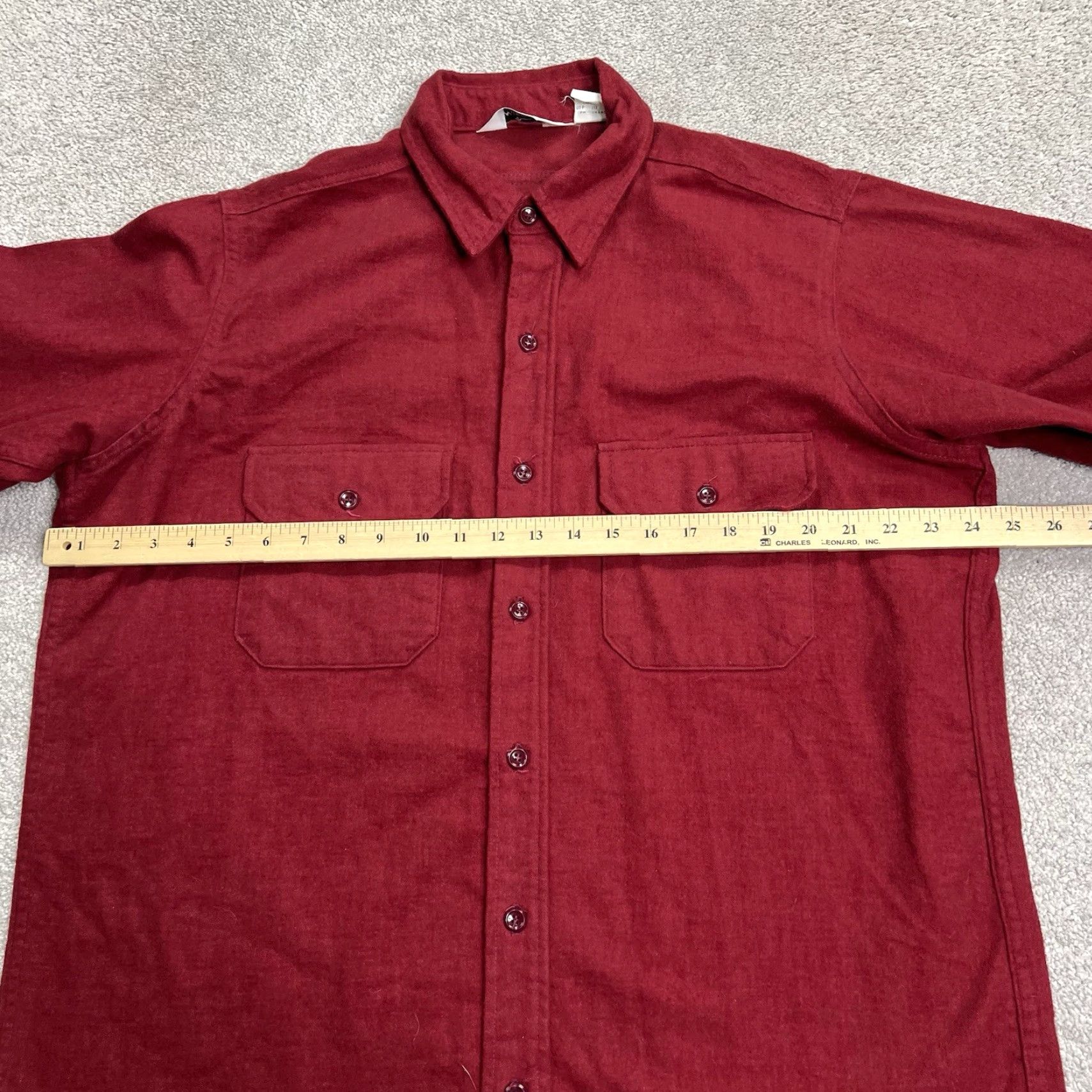 Vintage VINTAGE Woolrich Shirt Men XL Red Flannel Button Up Pockets 90s Cotton Wool USA Regular Mens Size US XL / EU 56 / 4 - 7 Thumbnail