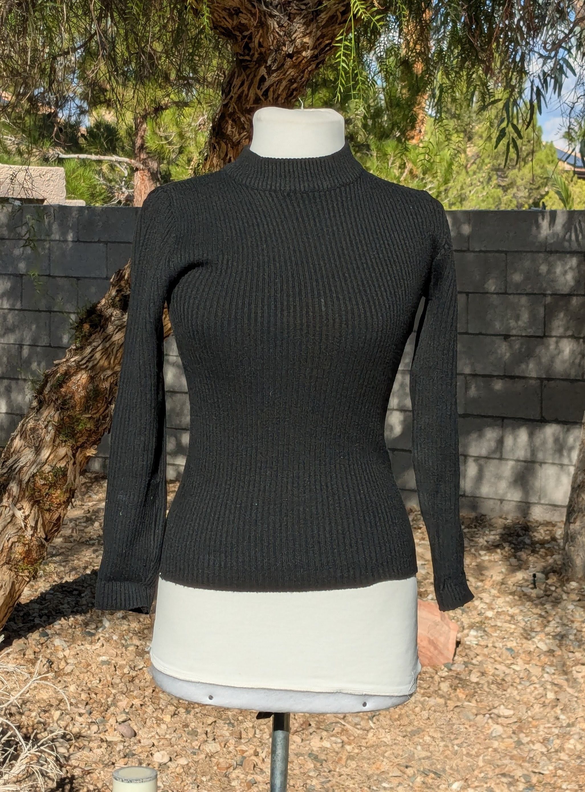 Other VTG 1970's Acrylic Classic Ribbed Stretch L/S Pullover Top Size M / US 6-8 / IT 42-44 - 1 Thumbnail
