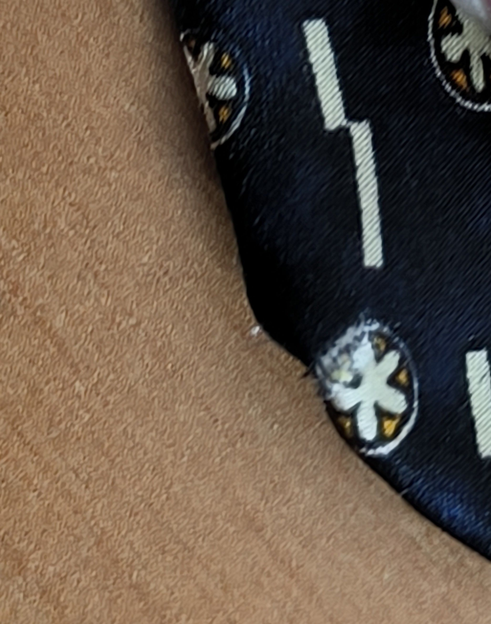 Versace Versace V2 Classic Men’s Silk Tie Blue Abstract Medusa Logo Size ONE SIZE - 15 Thumbnail