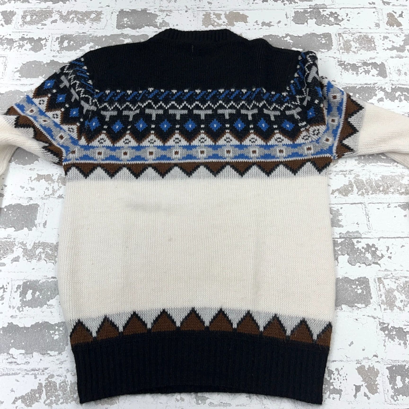 Vintage VINTAGE Orlon Sweater Women Small 70s 80s Nordic Fair Isle Grandma Black White Size L / US 10 / IT 46 - 7 Thumbnail