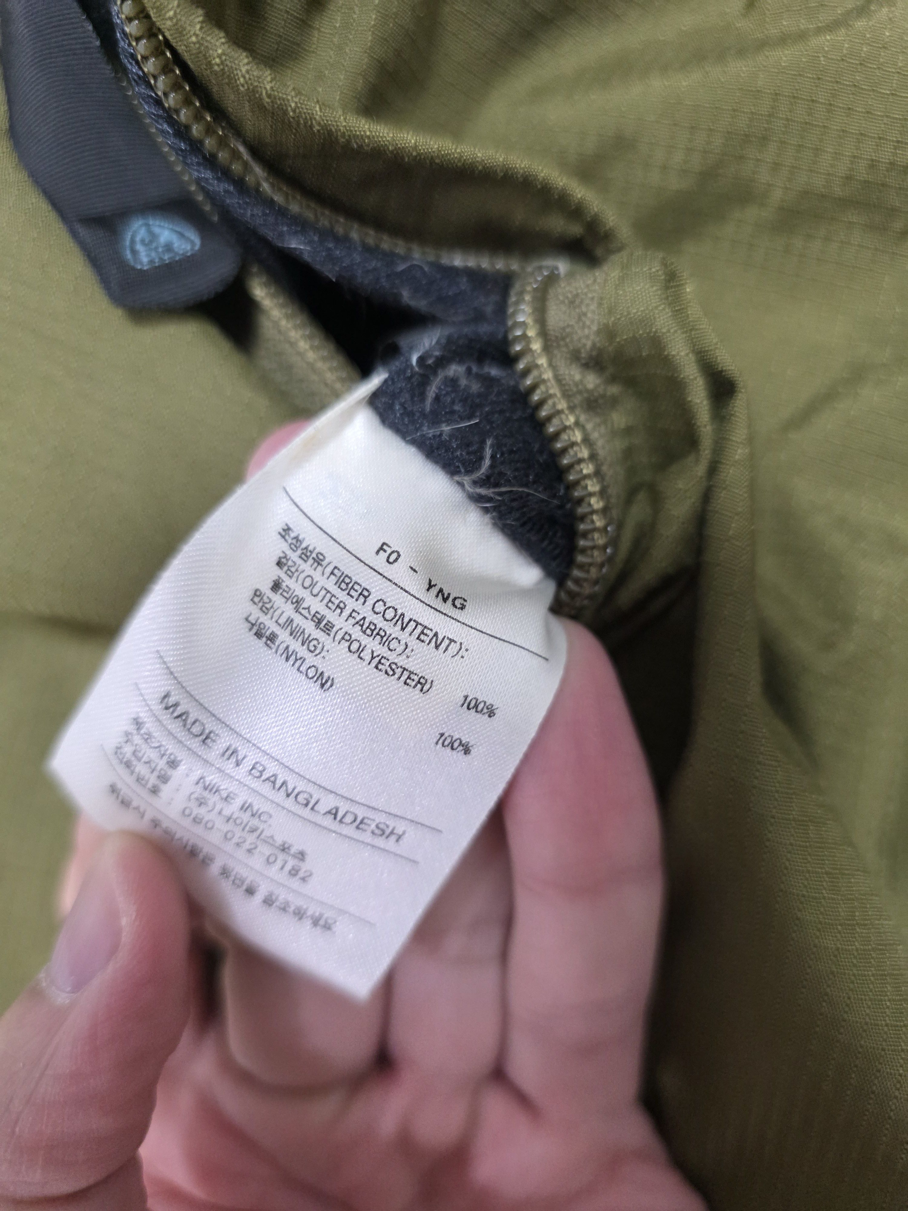 Nike ACG vintage Nike ACG Reversible Puffer Jacket Size US XL / EU 56 / 4 - 5 Thumbnail