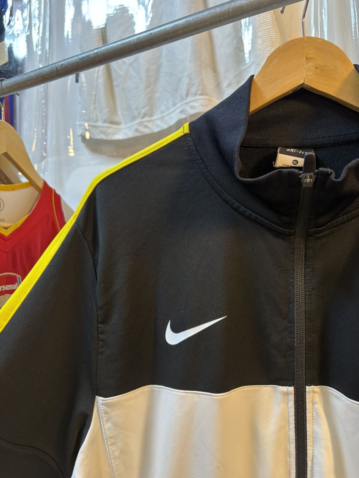 Nike Vintage Y2K Juventus FC Tracksuit Size US XL / EU 56 / 4 - 9 Thumbnail