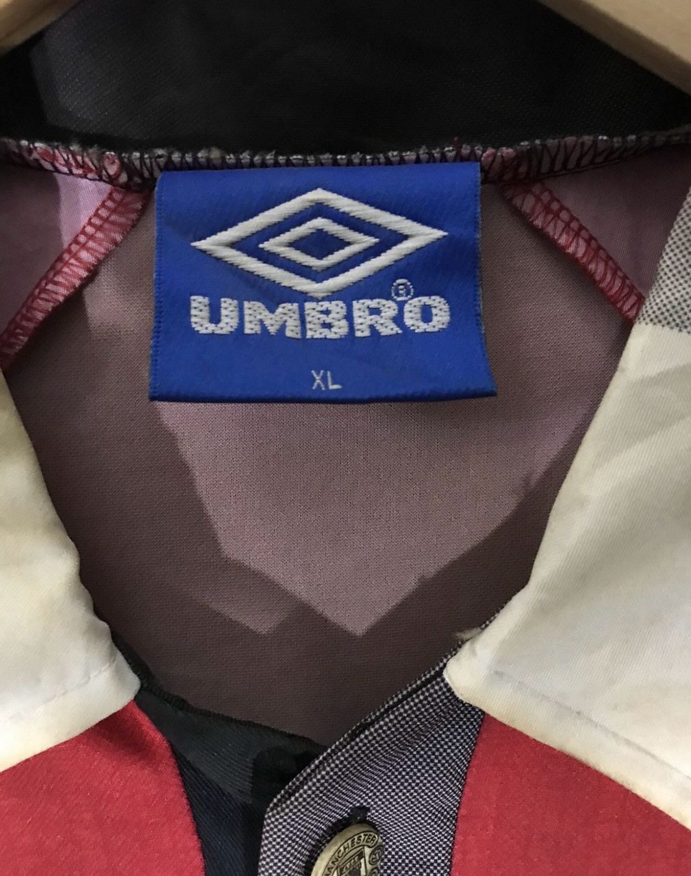 Umbro × Vintage Umbro Manchester United 1995-1996 Home Jersey Size US XL / EU 56 / 4 - 9 Thumbnail