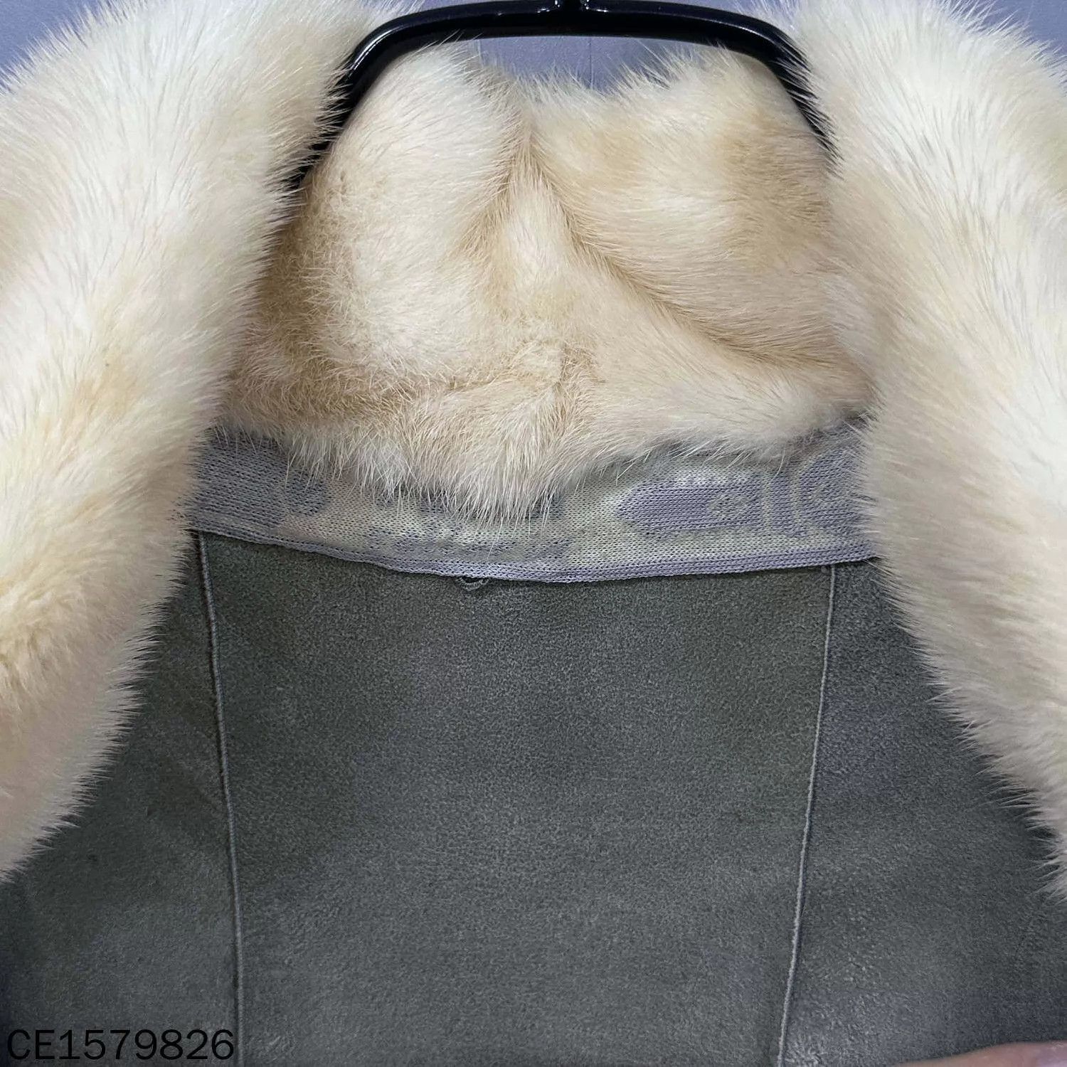Fendi FENDI Women's Rare Mink Fur Vest 95 New Size 40 Size S / US 4 / IT 40 - 6 Thumbnail