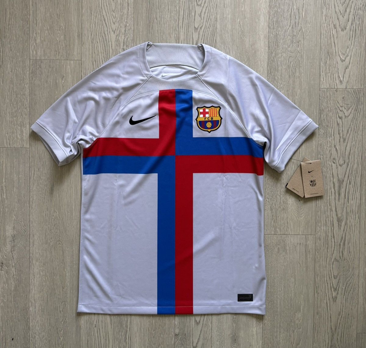Nike Nike F.C Barcelona Third Football Shirt Jersey 2022 2023 Size US M / EU 48-50 / 2 - 1 Thumbnail
