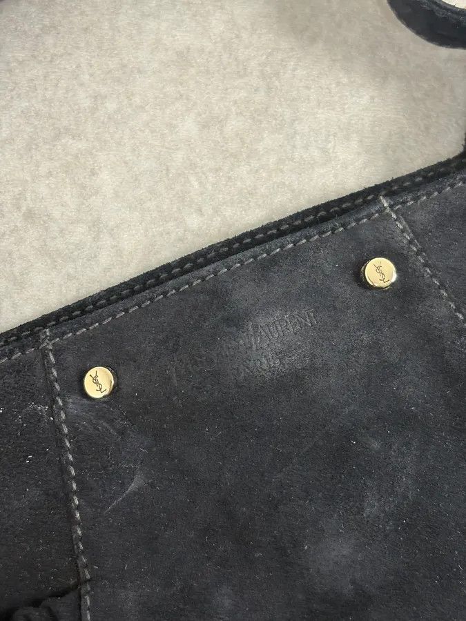 Yves Saint Laurent AW2003 Yves Saint Laurent Black Suede Leather Mala Horn Bag Size ONE SIZE - 8 Thumbnail