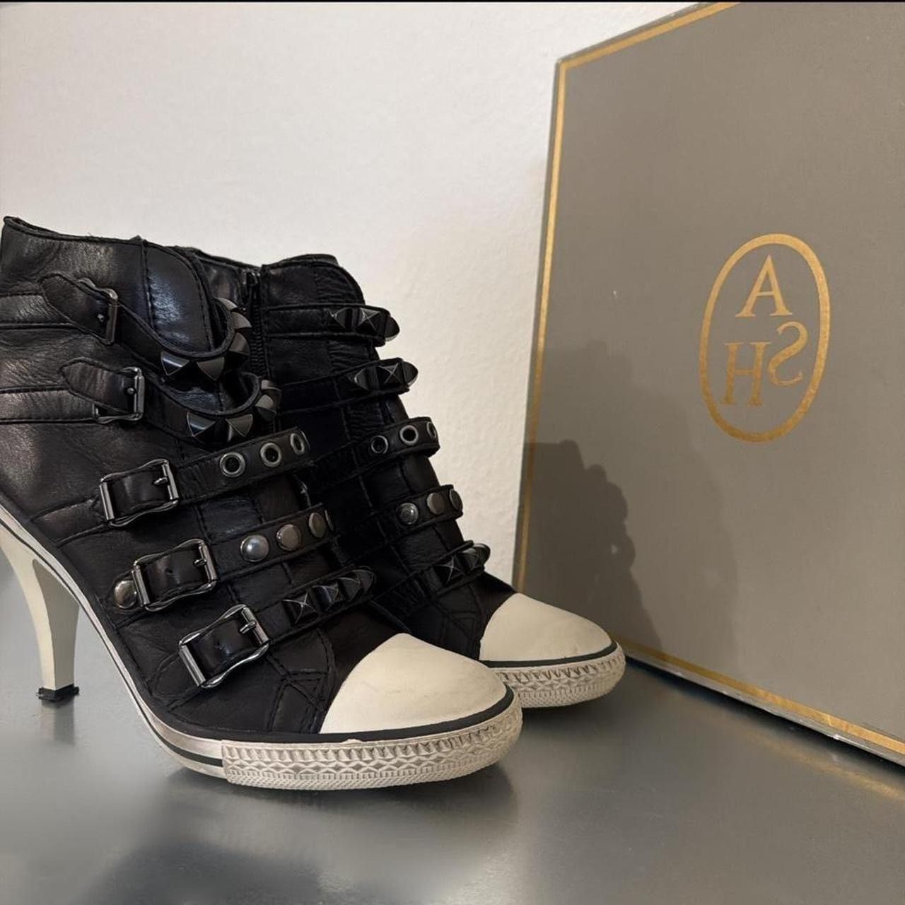 ASH ASH Limited Edition Buckled Leather Heels Size US 6 / IT 36 - 3 Thumbnail