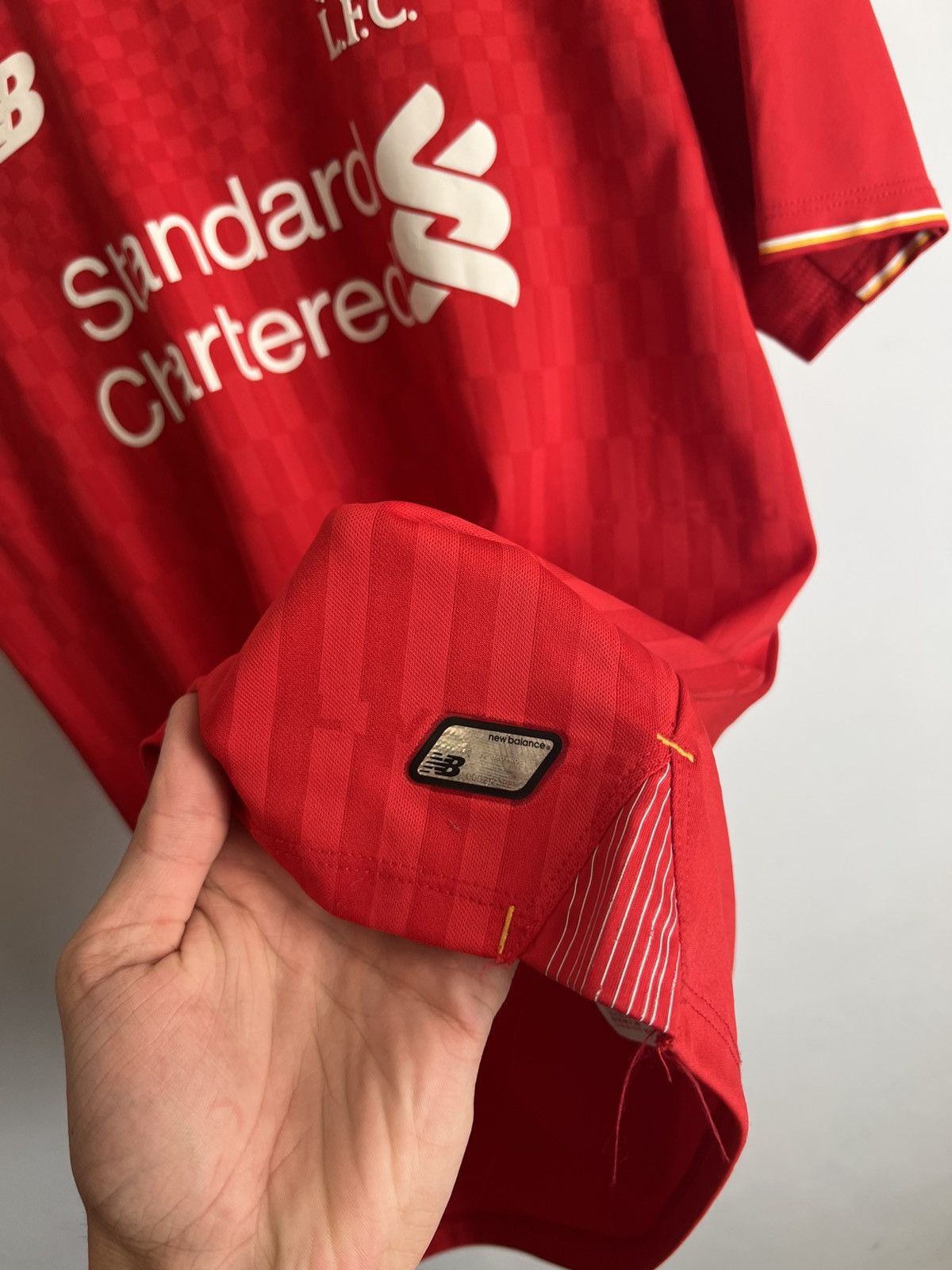 New Balance New balance Liverpool jersey 2016 Size US M / EU 48-50 / 2 - 4 Thumbnail