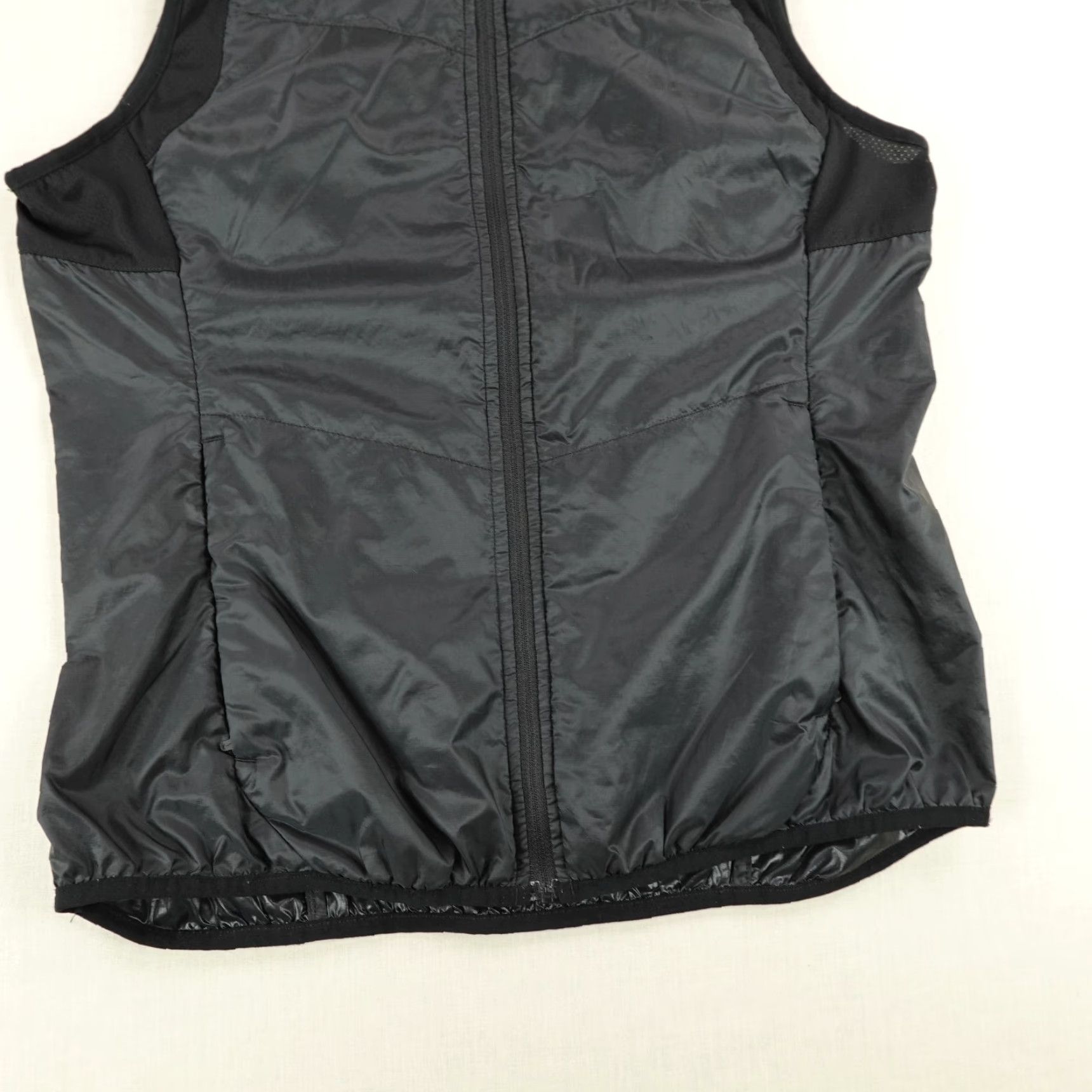 Nike VINTAGE Nike Vest Womens Large Black Polyfill Windbreaker Zip? Size L / US 10 / IT 46 - 4 Thumbnail
