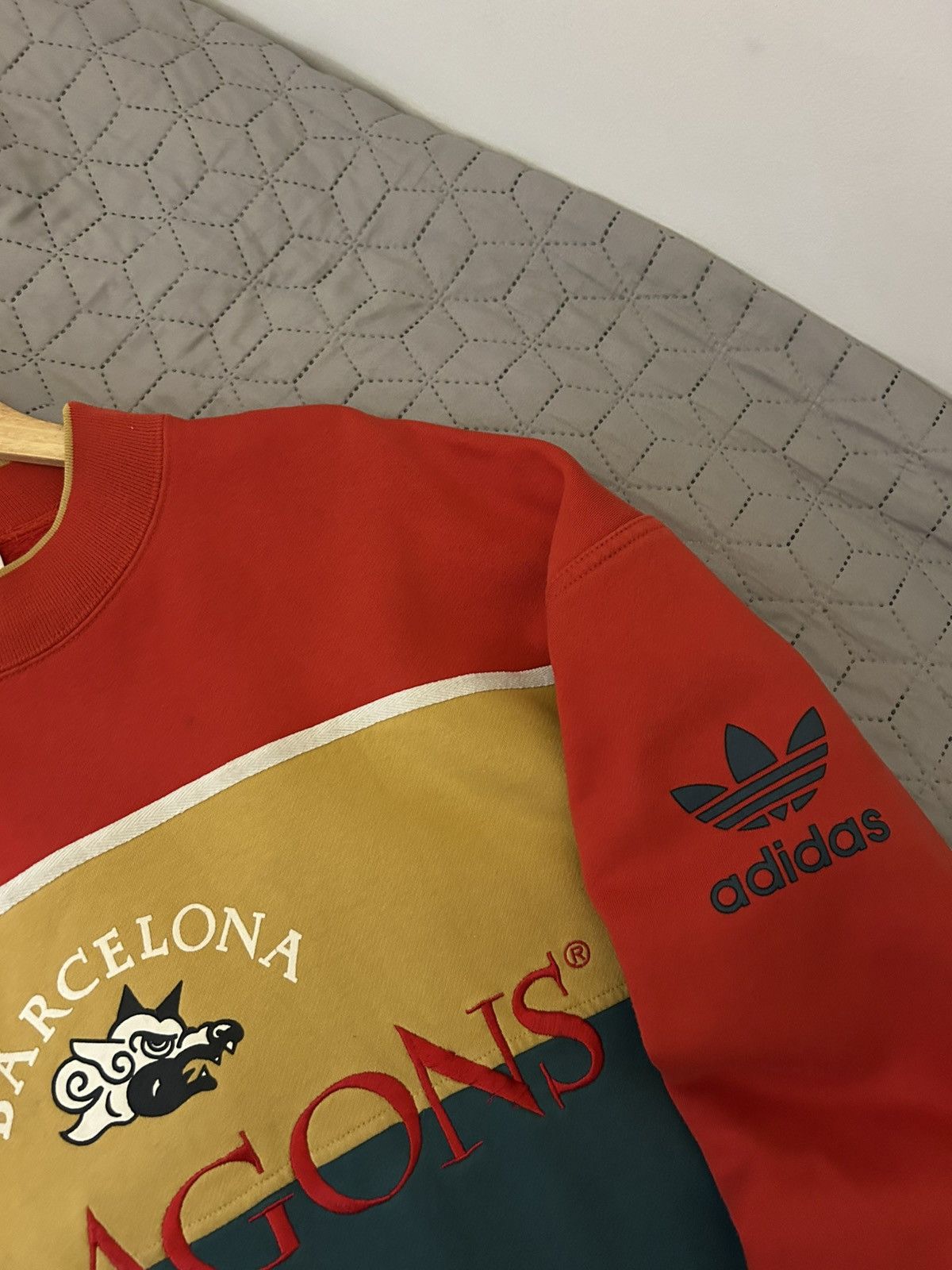 Adidas Adidas Barselona Dragons Vintage 90's rare man's sweatshirt Size US L / EU 52-54 / 3 - 13 Thumbnail