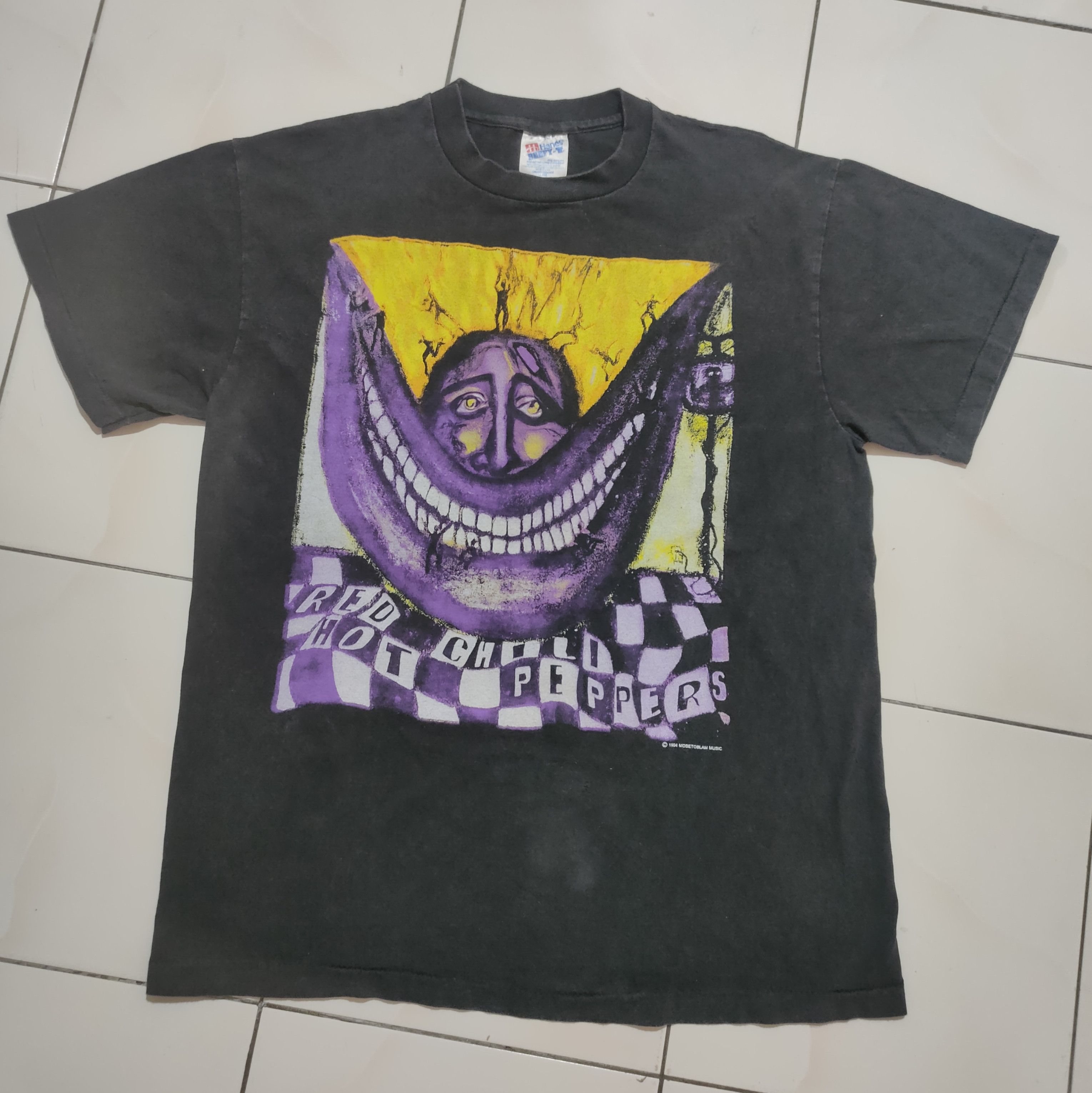 Band Tees Rare red hot chilli peppers Size US L / EU 52-54 / 3 - 1 Thumbnail
