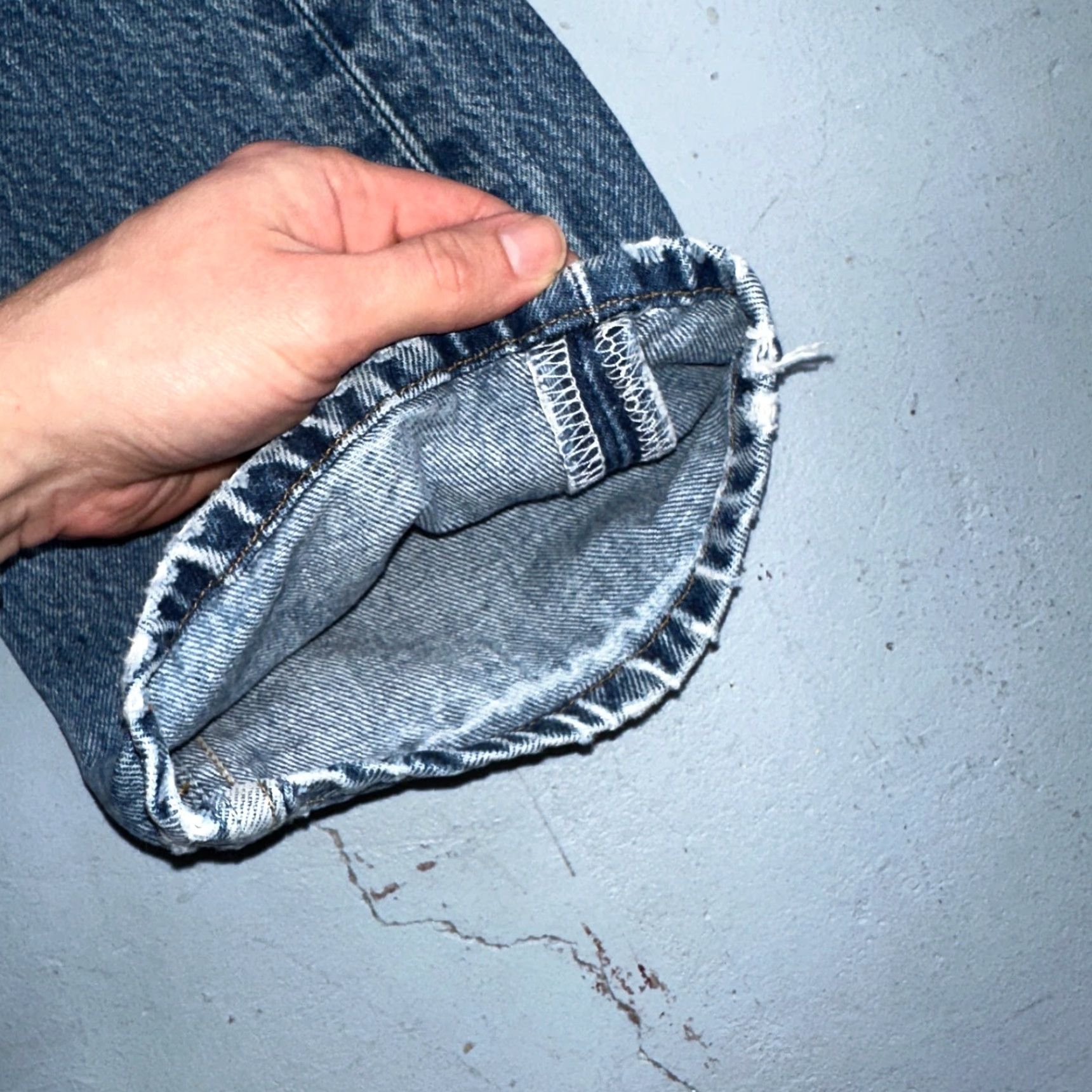 Levi's VINTAGE Levi's 501 Jeans Men Straight Leg 90s USA Blue Cotton Denim Medium Wash 34x38 Size US 34 / EU 50 - 4 Thumbnail