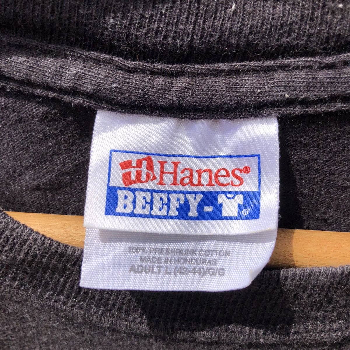 Hanes RARE🔥 Bugformance Motorsports Size US L / EU 52-54 / 3 - 5 Thumbnail