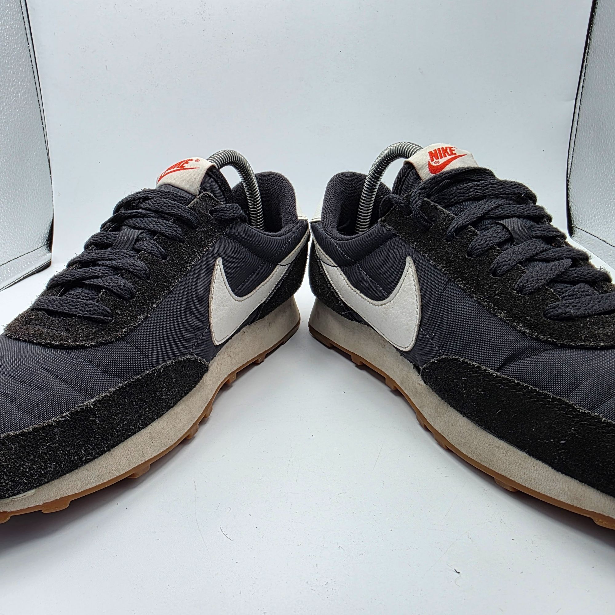 Nike Nike Daybreak Womens Size 9 Black White Red Shoes Athletic W Size US 9 / IT 39 - 3 Thumbnail