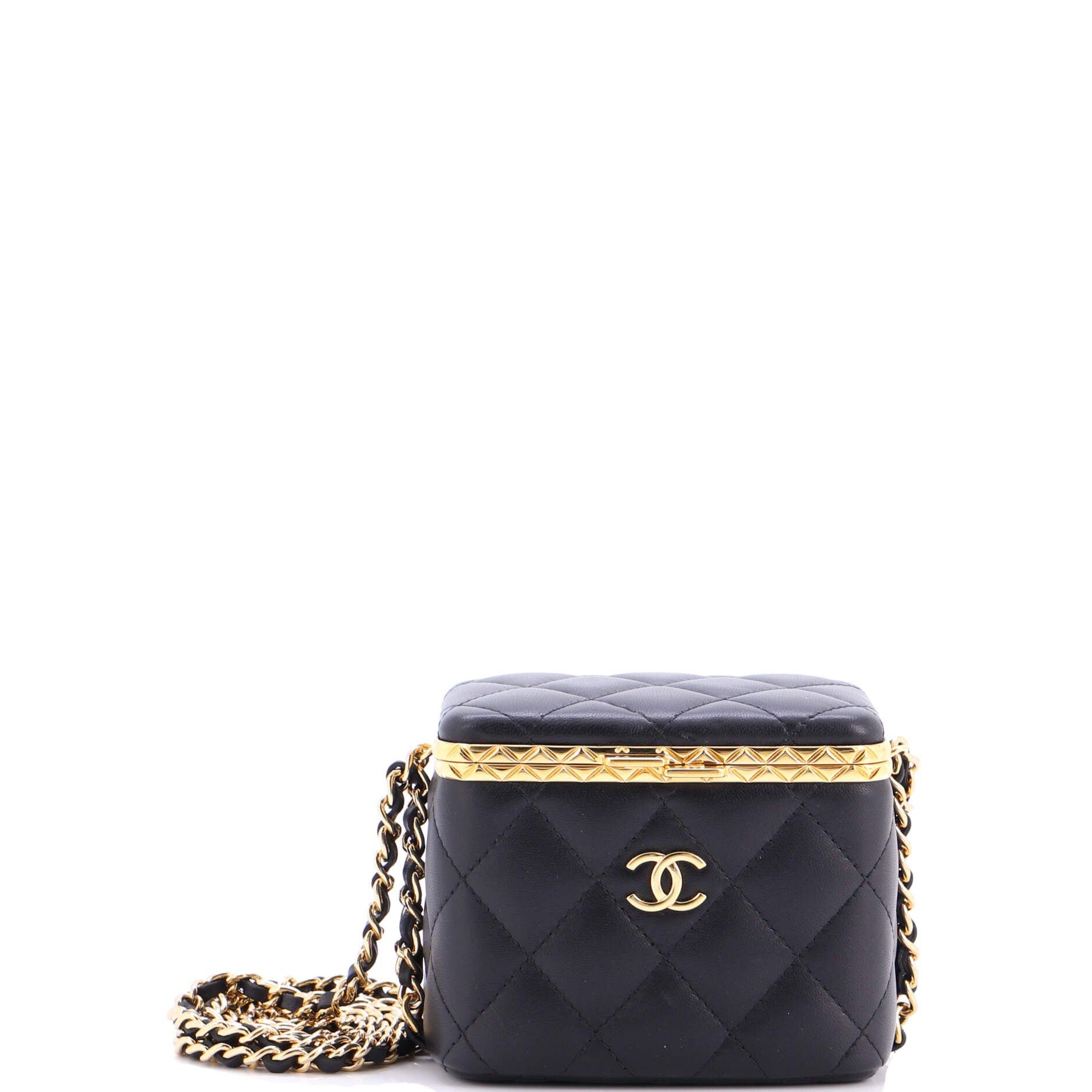 Chanel Lock Frame Vanity Case with Chain Size ONE SIZE - 1 Thumbnail