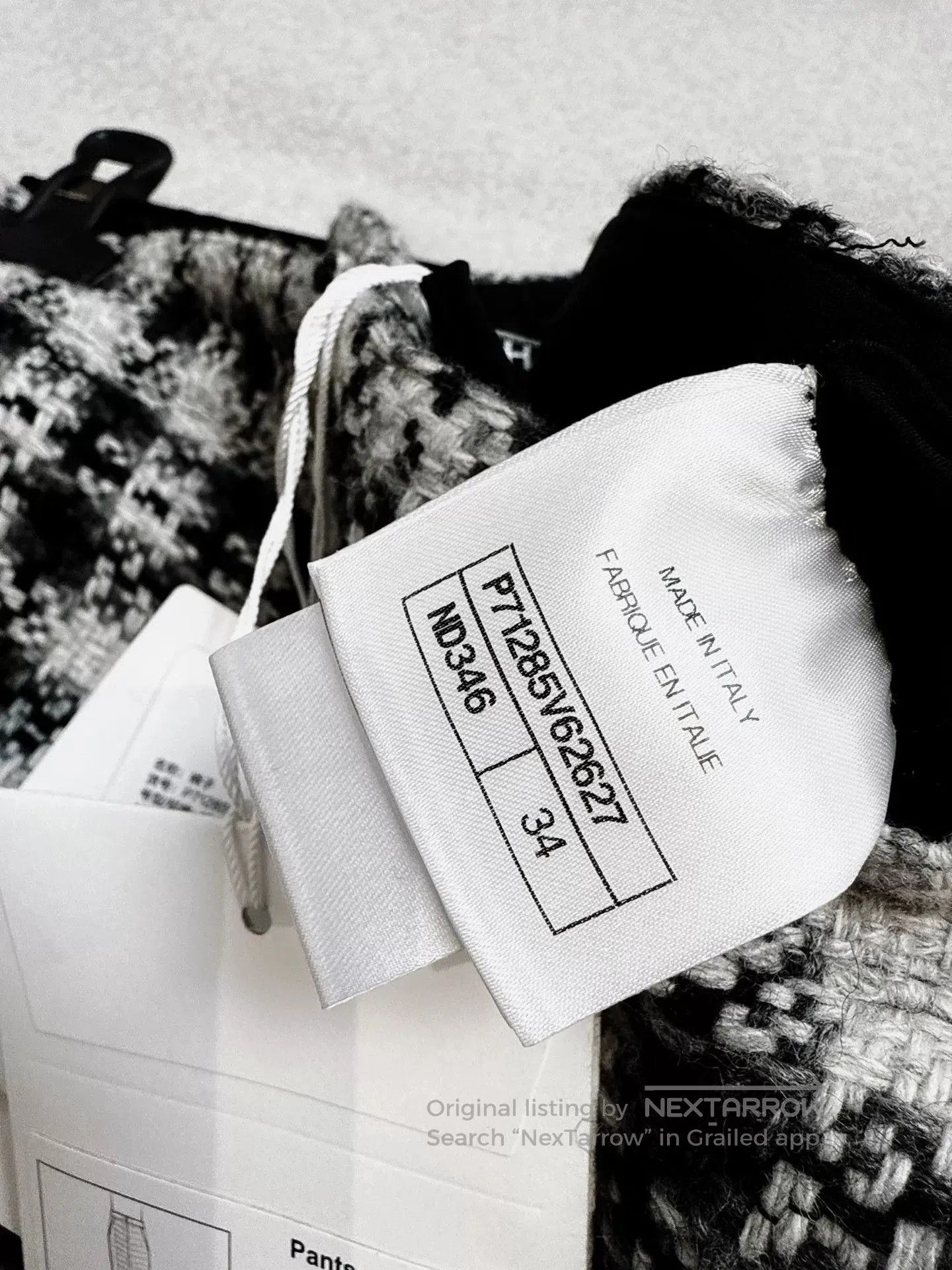 Chanel black and white houndstooth tweed pants. Size US 34 / EU 50 - 5 Thumbnail