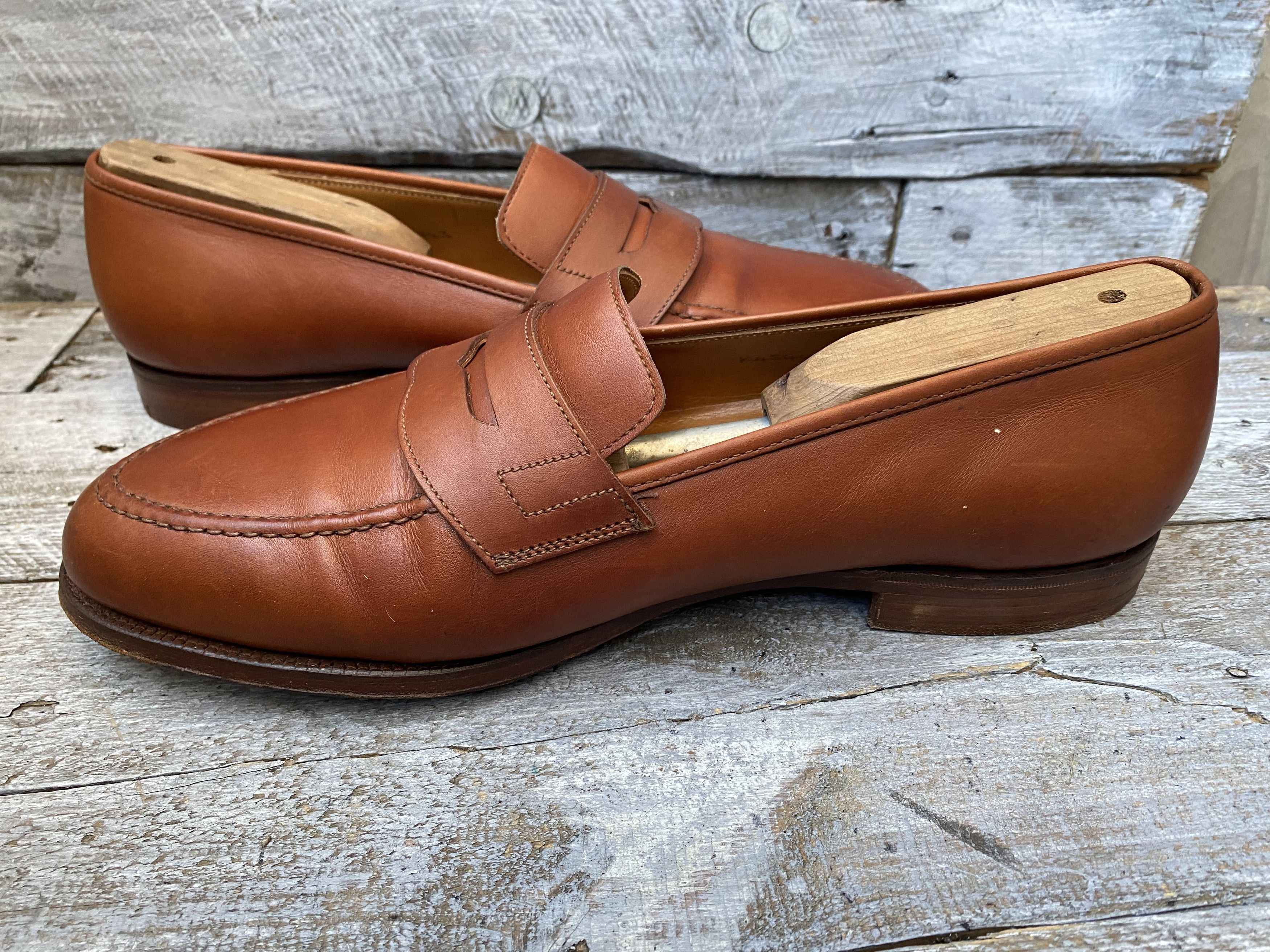 Crockett & Jones Crockett and jones brown penny loafers Uk 9G Size US 10 / EU 43 - 13 Thumbnail