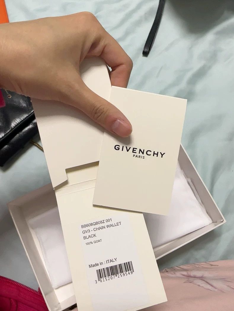 Other Givenchy Quilted Lamb Skin Small Bag Size ONE SIZE - 4 Thumbnail