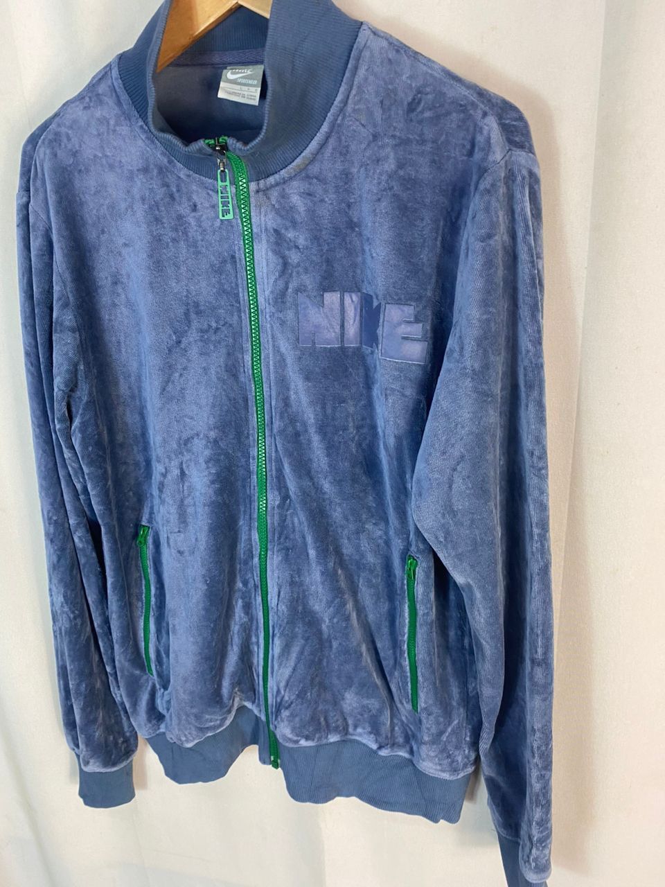 Nike Best offer 🔥Nike velvet zipper sweater Size US M / EU 48-50 / 2 - 2 Thumbnail
