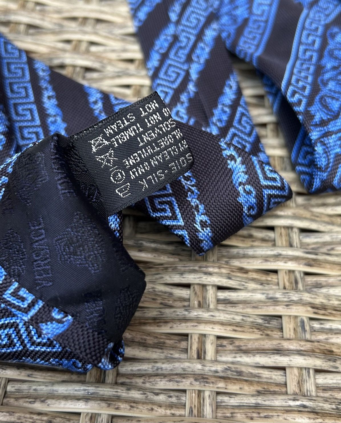 Versace × Vintage Vintage 90’s Gianni Versace Silk Printed Tie Made In Italy Size ONE SIZE - 5 Thumbnail