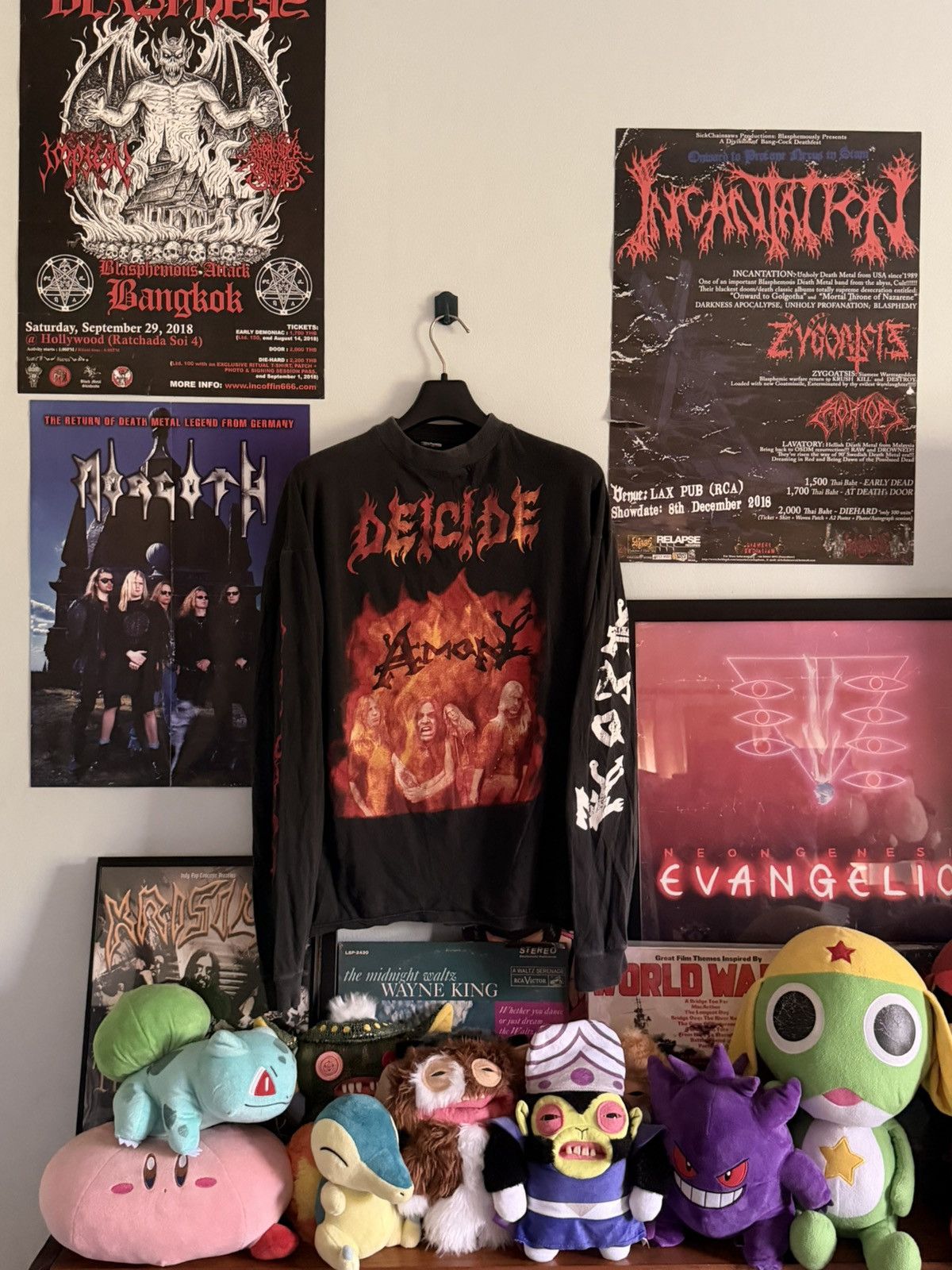 Band Tees Vintage Deicide Amon Feasting LS Deathmetal Shirt 1993 Size US XL / EU 56 / 4 - 1 Thumbnail