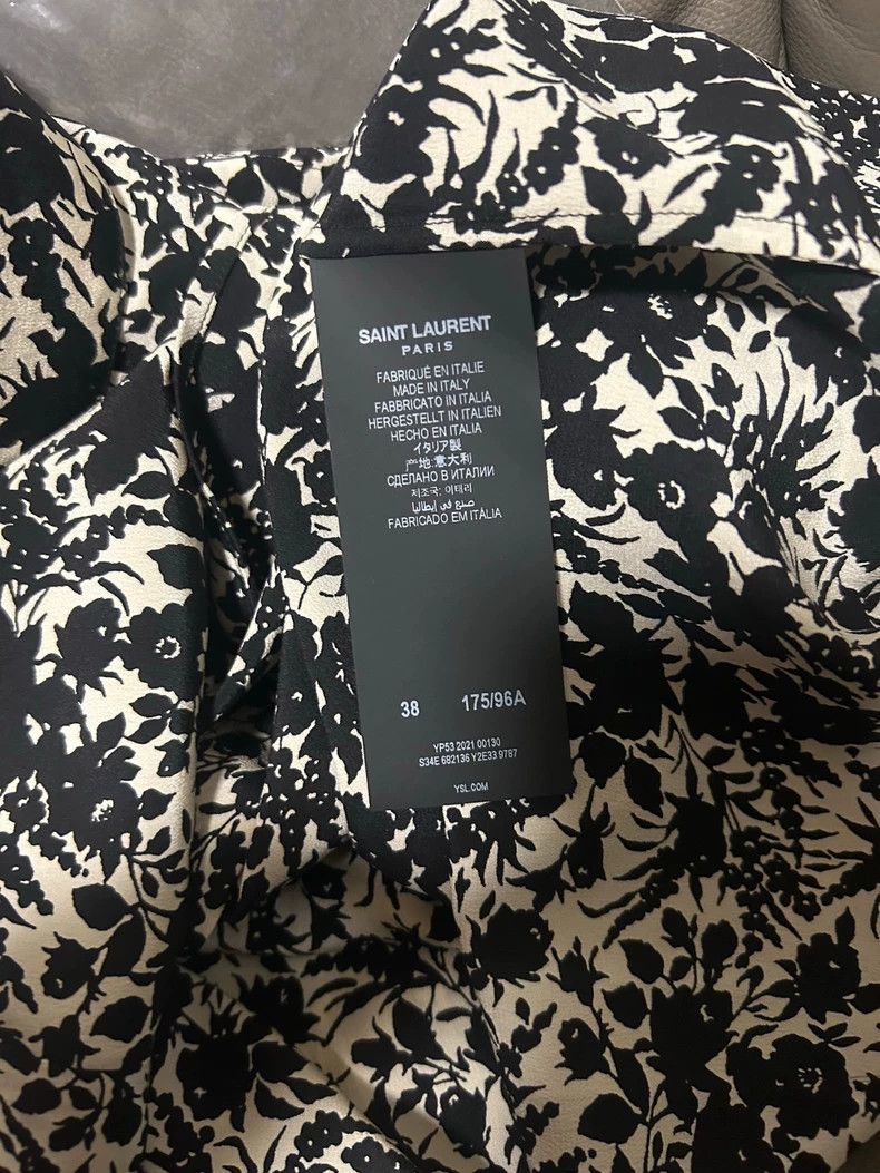 Yves Saint Laurent saint laurent size 38 22SS Black and White Art Floral Short Size US M / EU 48-50 / 2 - 5 Thumbnail