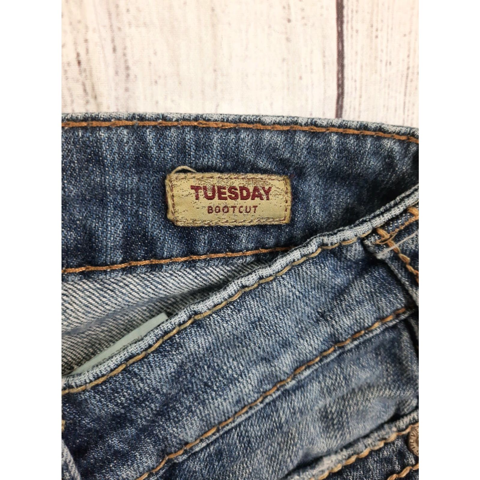 Silver Jeans Co. VINTAGE Silver Jeans Tuesday Slim Boot Stretch Jeans Women 26 28x28 Low Rise Blue Denim 5-Pocket Mens? Size 26" / US 2 / IT 38 - 4 Thumbnail