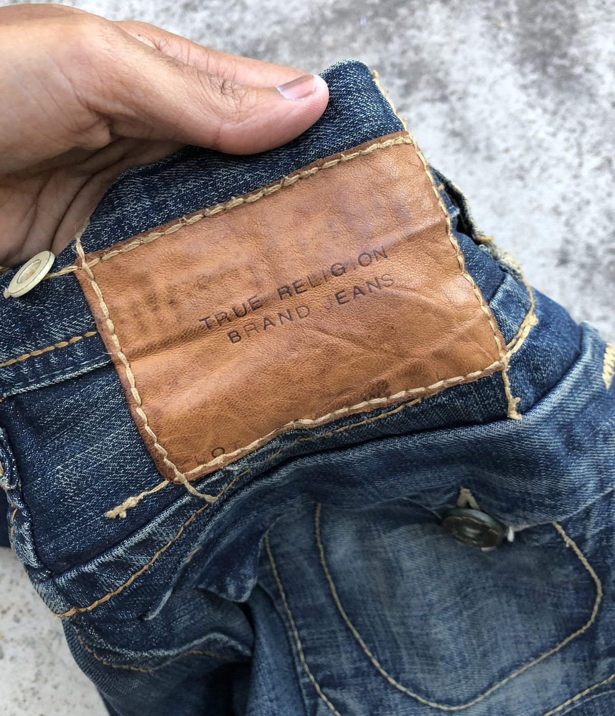 True Religion TRUE RELIGION WASHED BLUE DENIM Size US 31 - 4 Thumbnail