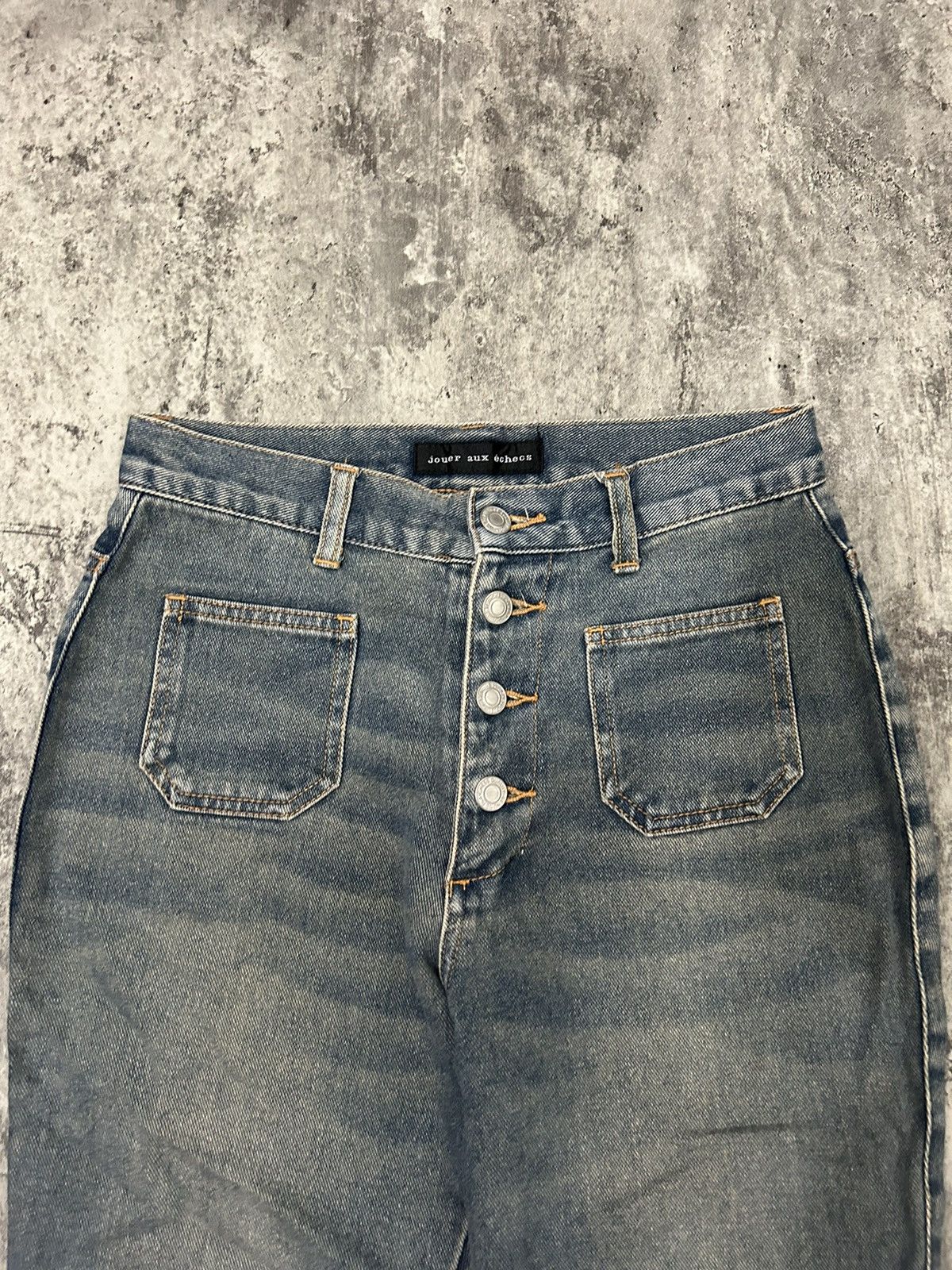 If Six Was Nine × Japanese Brand × Le Grande Bleu (L.G.B.) Vintage Jouer aux echecs Flare Jeans Size US 27 - 7 Thumbnail