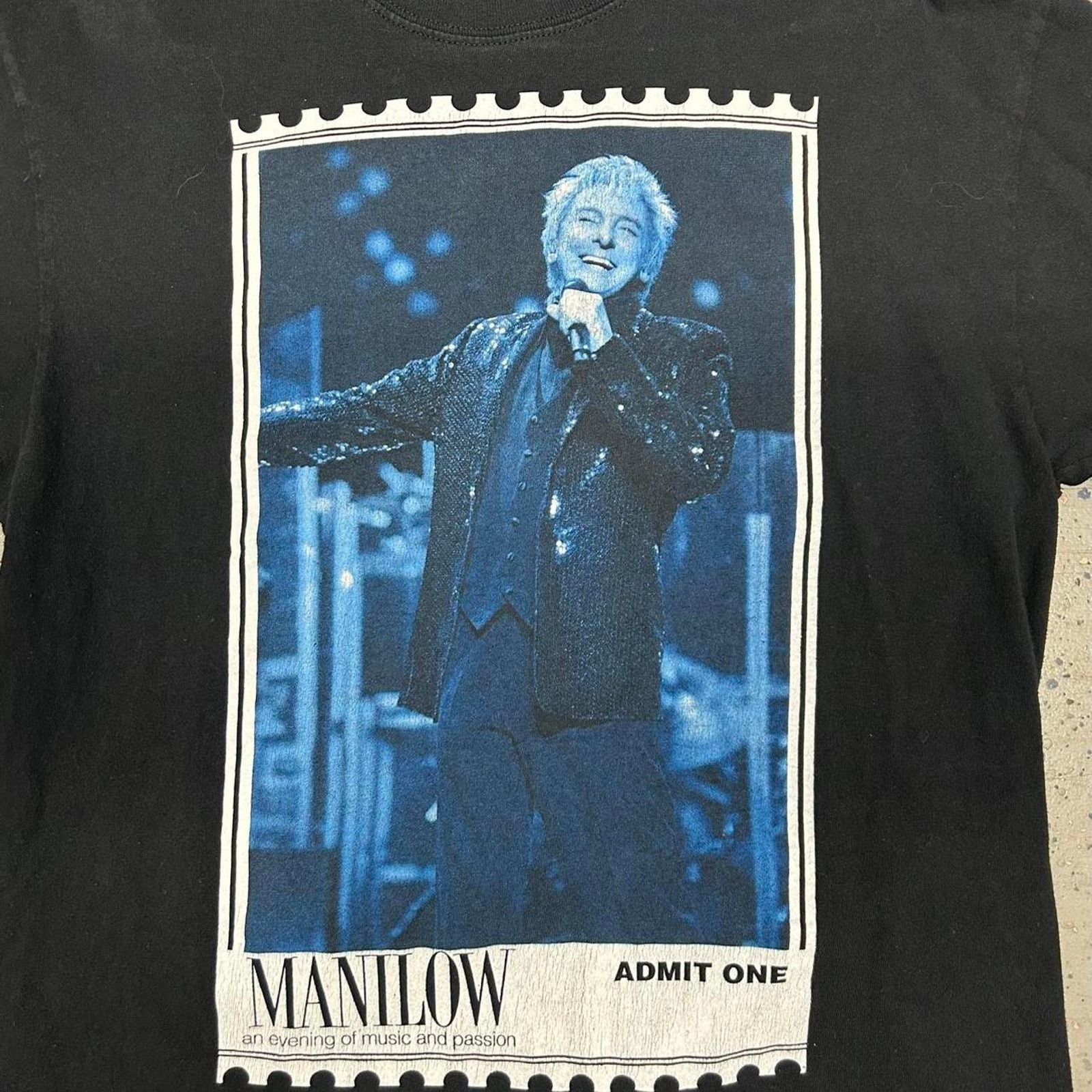 Other Manilow 2008 tour tee Size US L / EU 52-54 / 3 - 2 Thumbnail