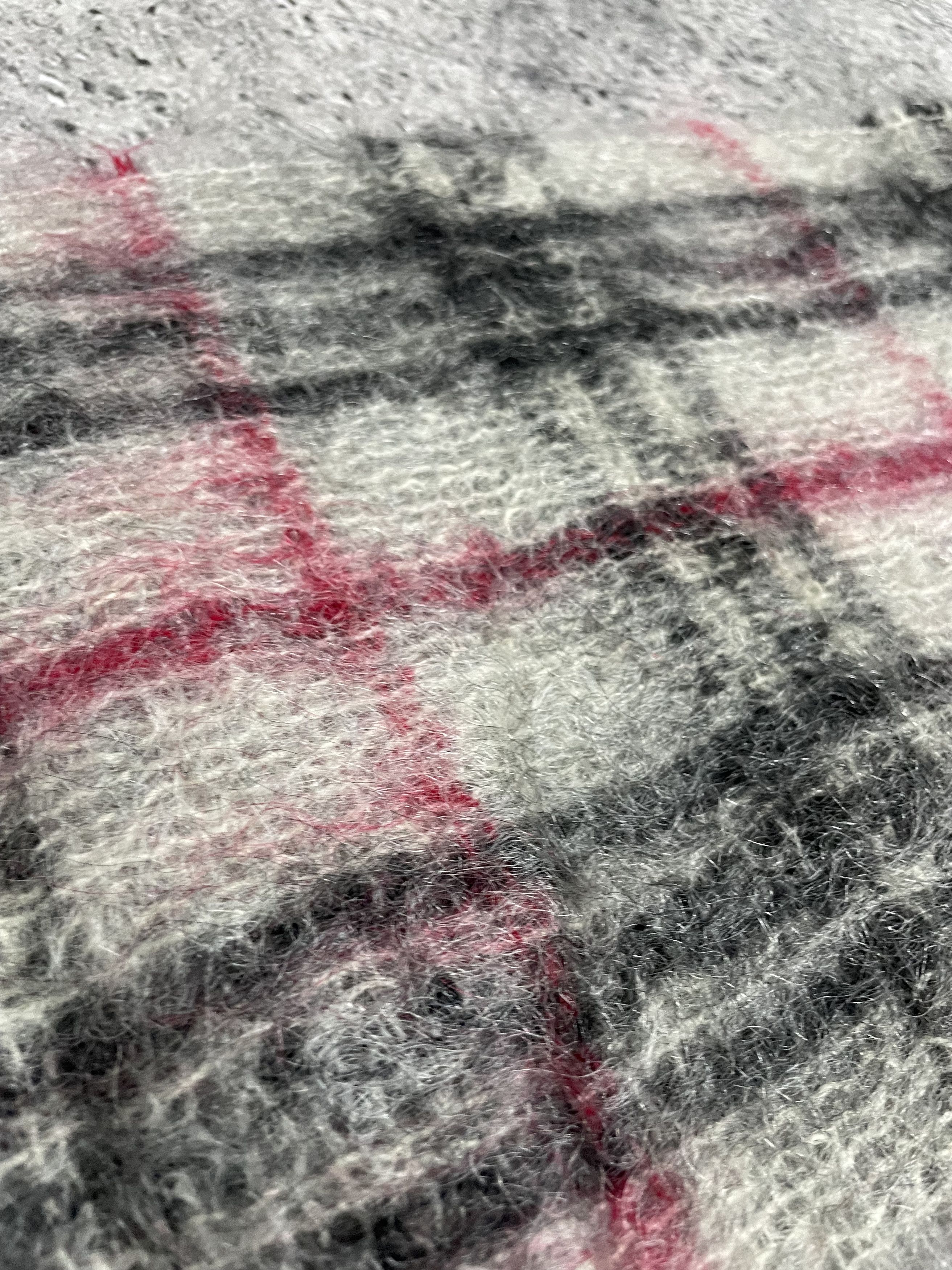 Burberry Burberry checkered mohair and wool fuzzy scarf Size ONE SIZE - 5 Thumbnail