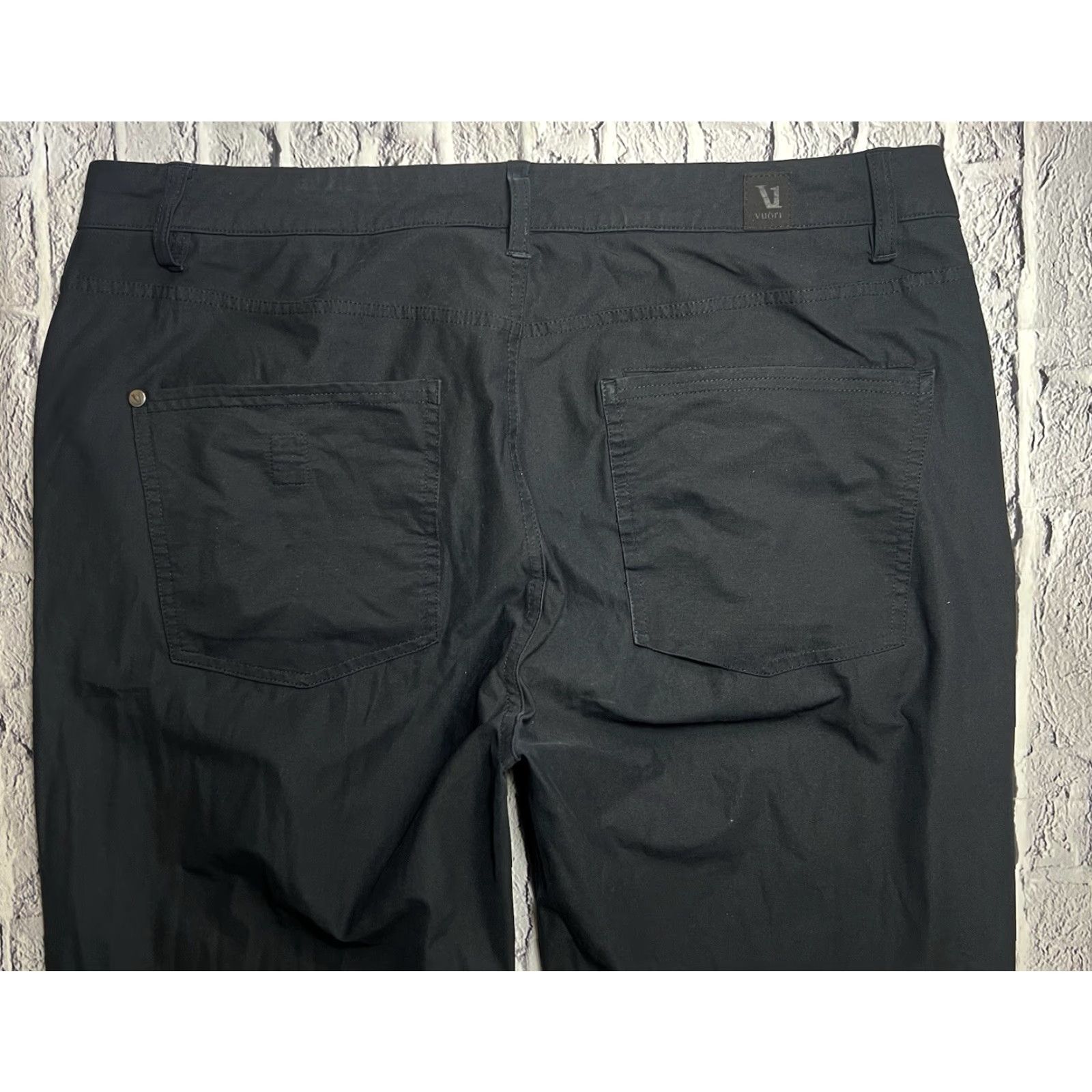 Vuori Vuori Pants Mens Meta Straight Chino Stretch 36 Regular Gray 32 Inseam Mens Boys? Size US 36 / EU 52 - 4 Thumbnail