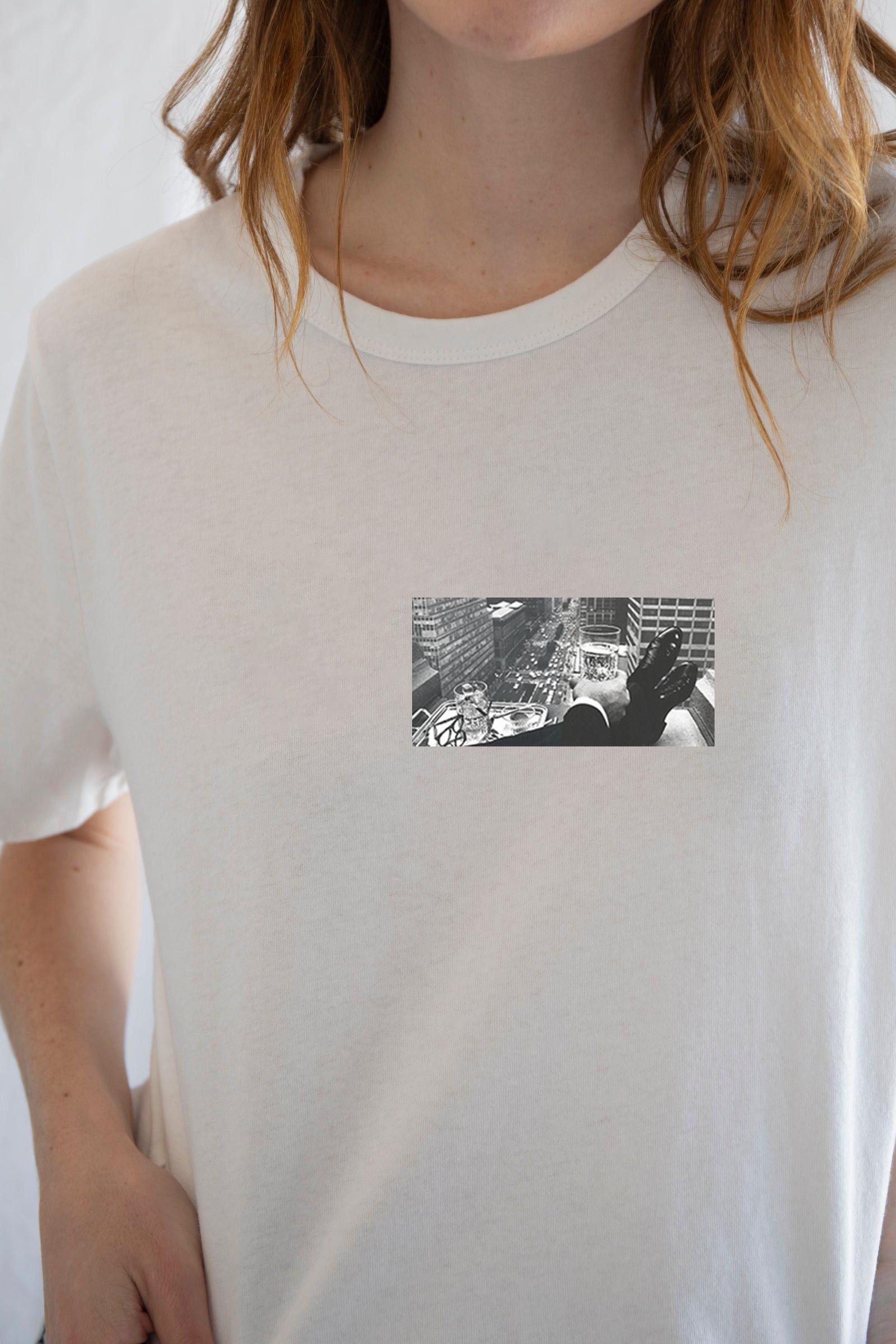 Designer × Vintage Wall Street Tee | Where Power Meets Irony Size M / US 6-8 / IT 42-44 - 3 Thumbnail
