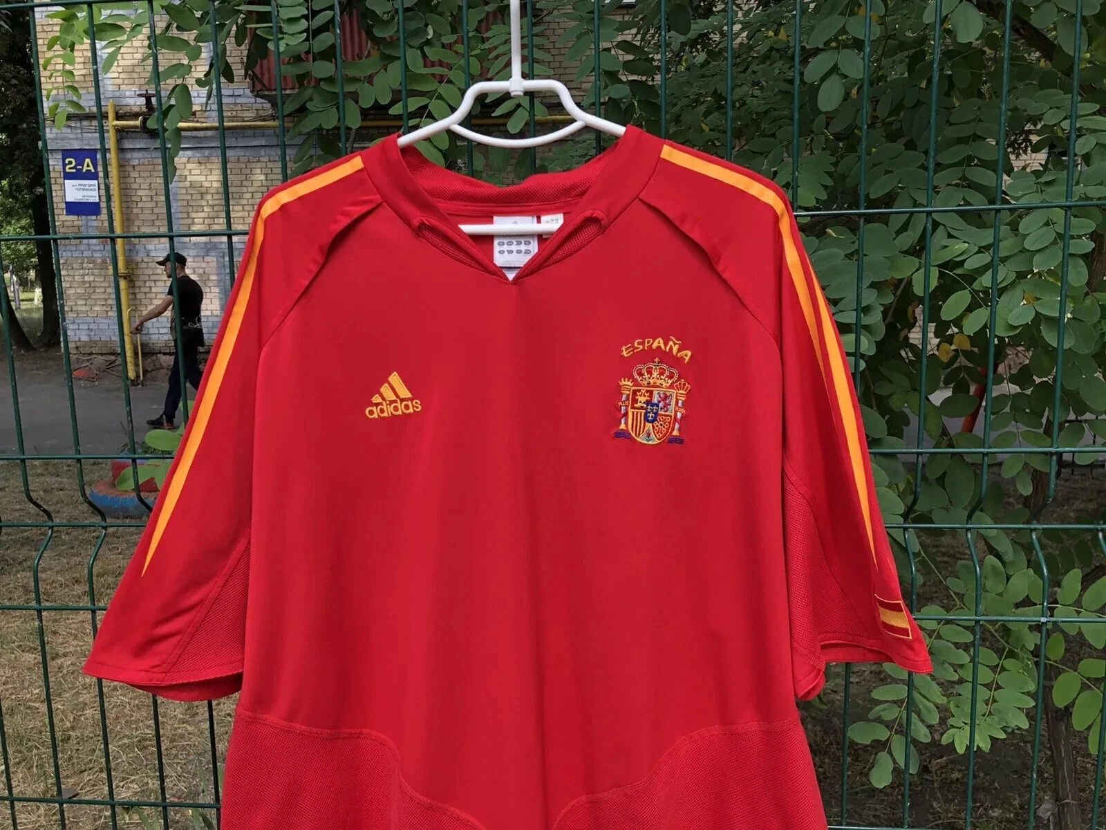 Adidas VINTAGE SPAIN NATIONAL 2003 2004 2005 HOME JERSEY SOCCER Size US XXL / EU 58 / 5 - 2 Thumbnail