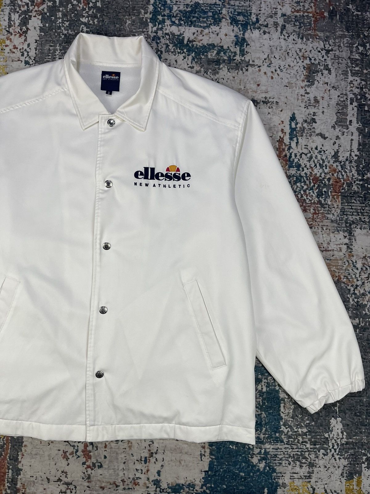 Ellesse Vintage Ellesse Button Up Windbreaker Coach Jackets Size US L / EU 52-54 / 3 - 3 Thumbnail