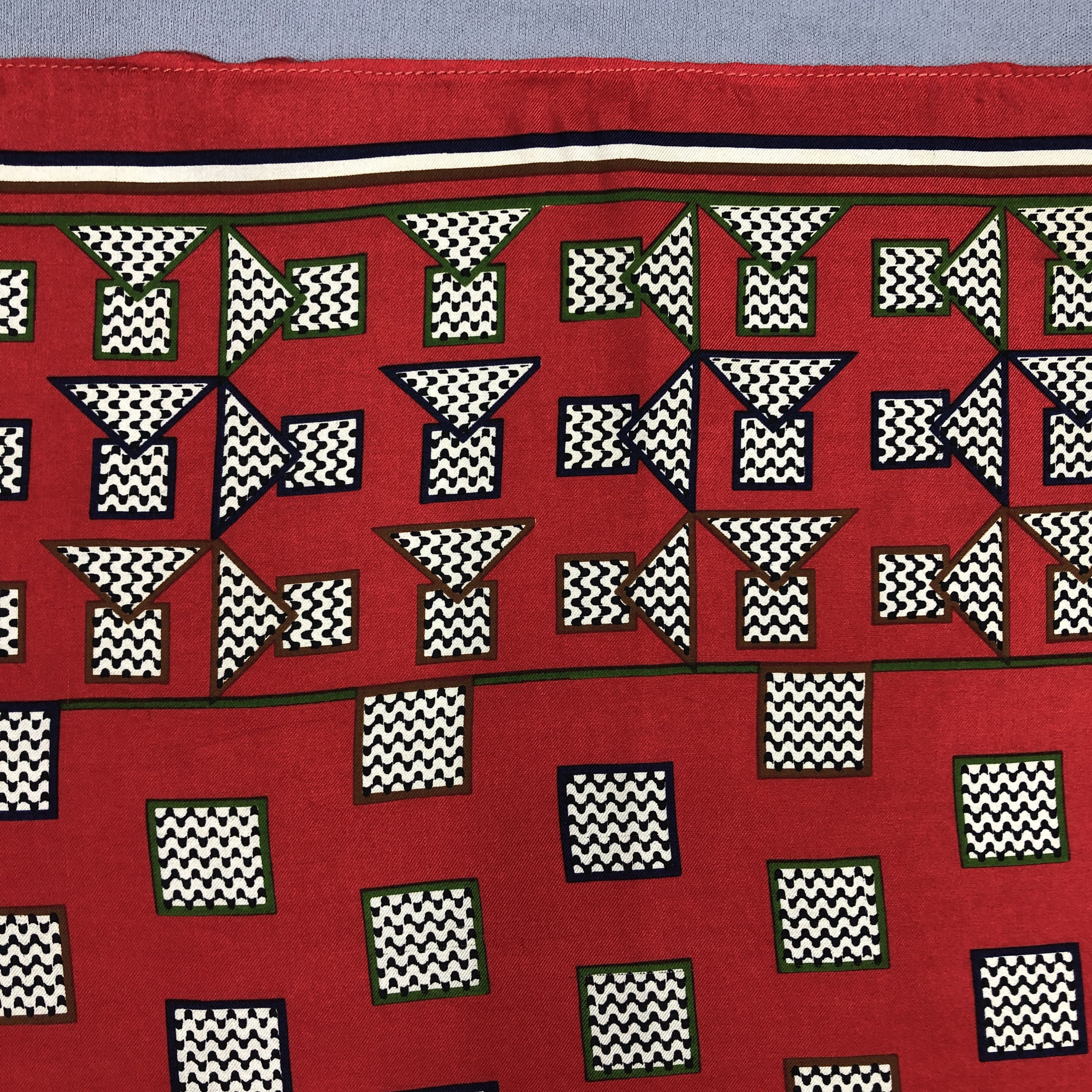 Japanese Brand Vintage Luxury SILK Scarf Twill Stole Wraps Scarves Size ONE SIZE - 6 Thumbnail