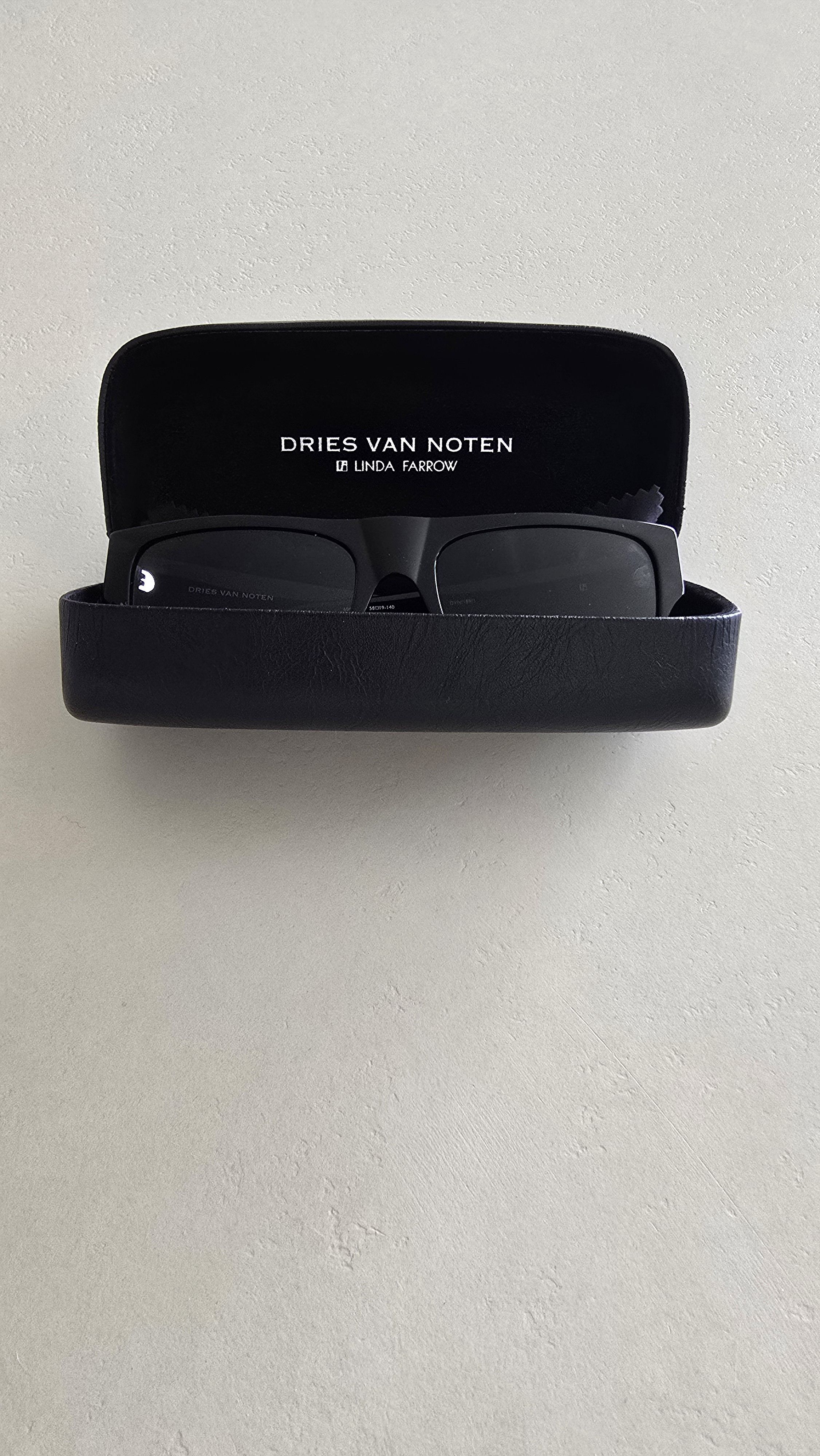 Dries Van Noten × Linda Farrow Sunglasses Dries Van Noten x Linda Farrow - Edition 189 C1 Size ONE SIZE - 3 Thumbnail