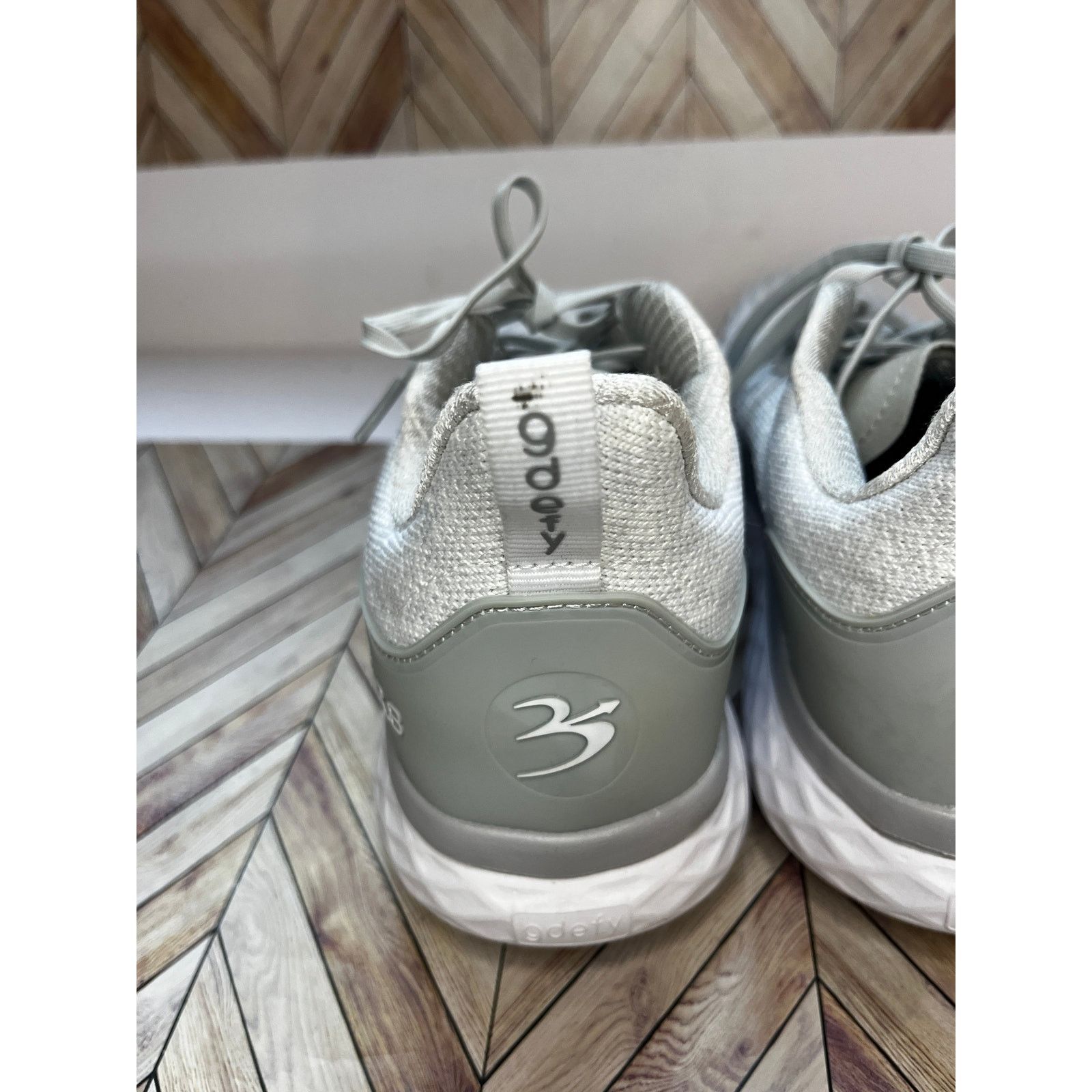 Other Gravity Defyer XLR8 Running Sneaker Gray/White Women's 10 Size US 10 / IT 40 - 9 Thumbnail