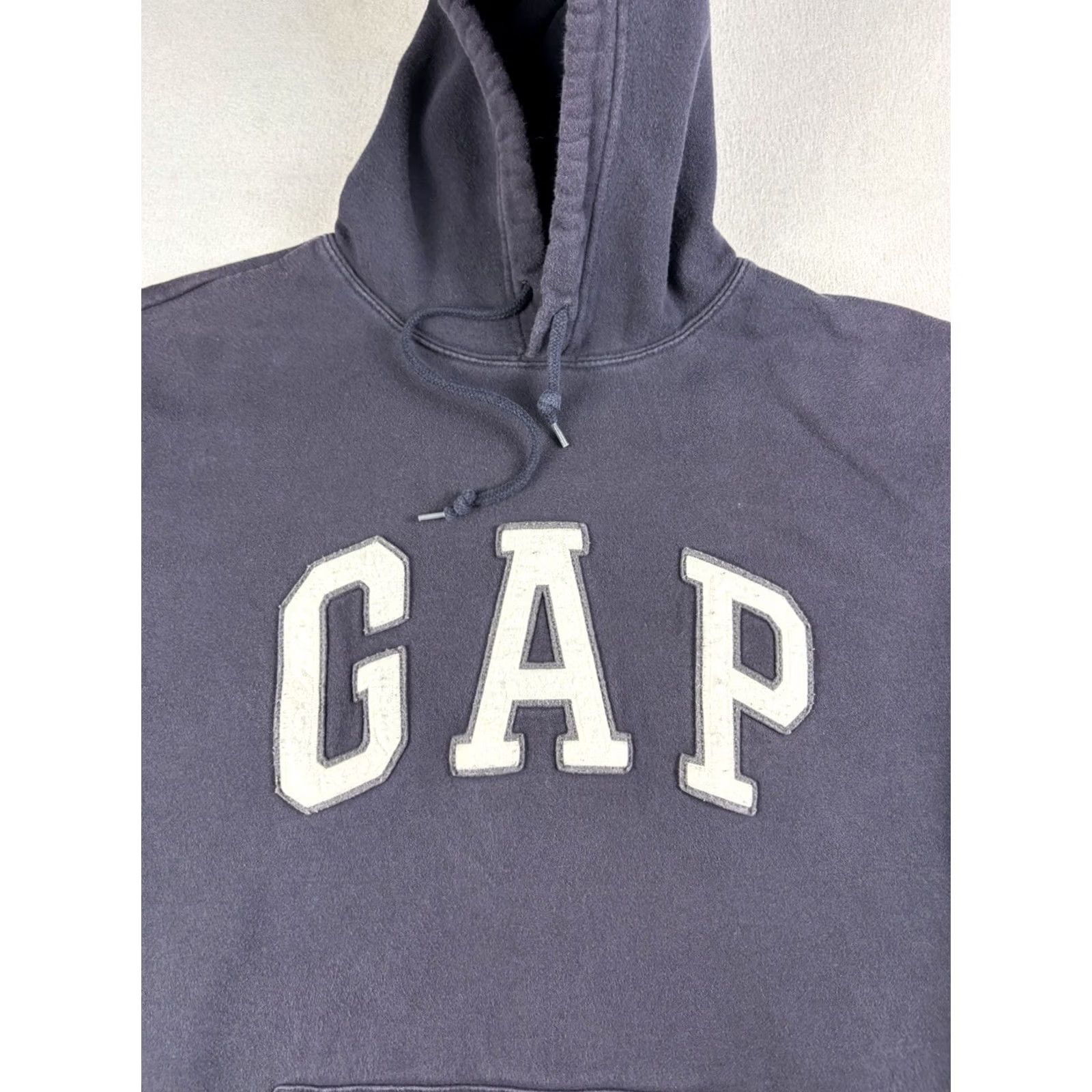 Gap VINTAGE Gap Sweatshirt Men’s XL Navy Blue Hoodie Logo Embroidered Crew Neck Pullover Sweatshirt 90s Sports Logo Men XL Blue Size US XL / EU 56 / 4 - 2 Thumbnail