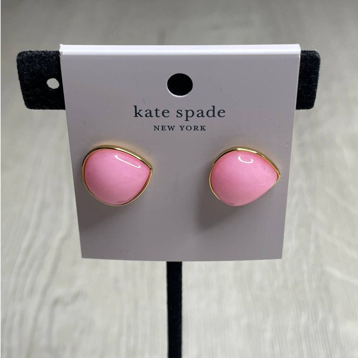 Kate Spade Kate Spade Pearl Drops Studs Earrings in Pink / Gold Tone Size ONE SIZE - 3 Thumbnail