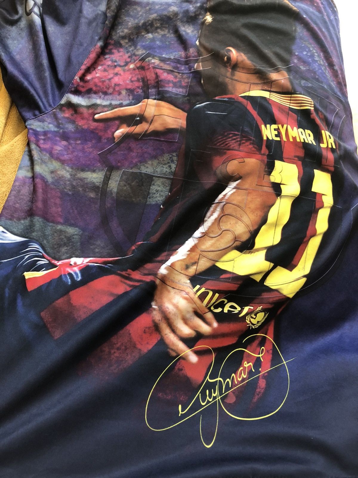 Vintage RARE NEYMAR JR FC BARCELONA SOCCER FOOTBALL JERSEY Size US L / EU 52-54 / 3 - 3 Thumbnail